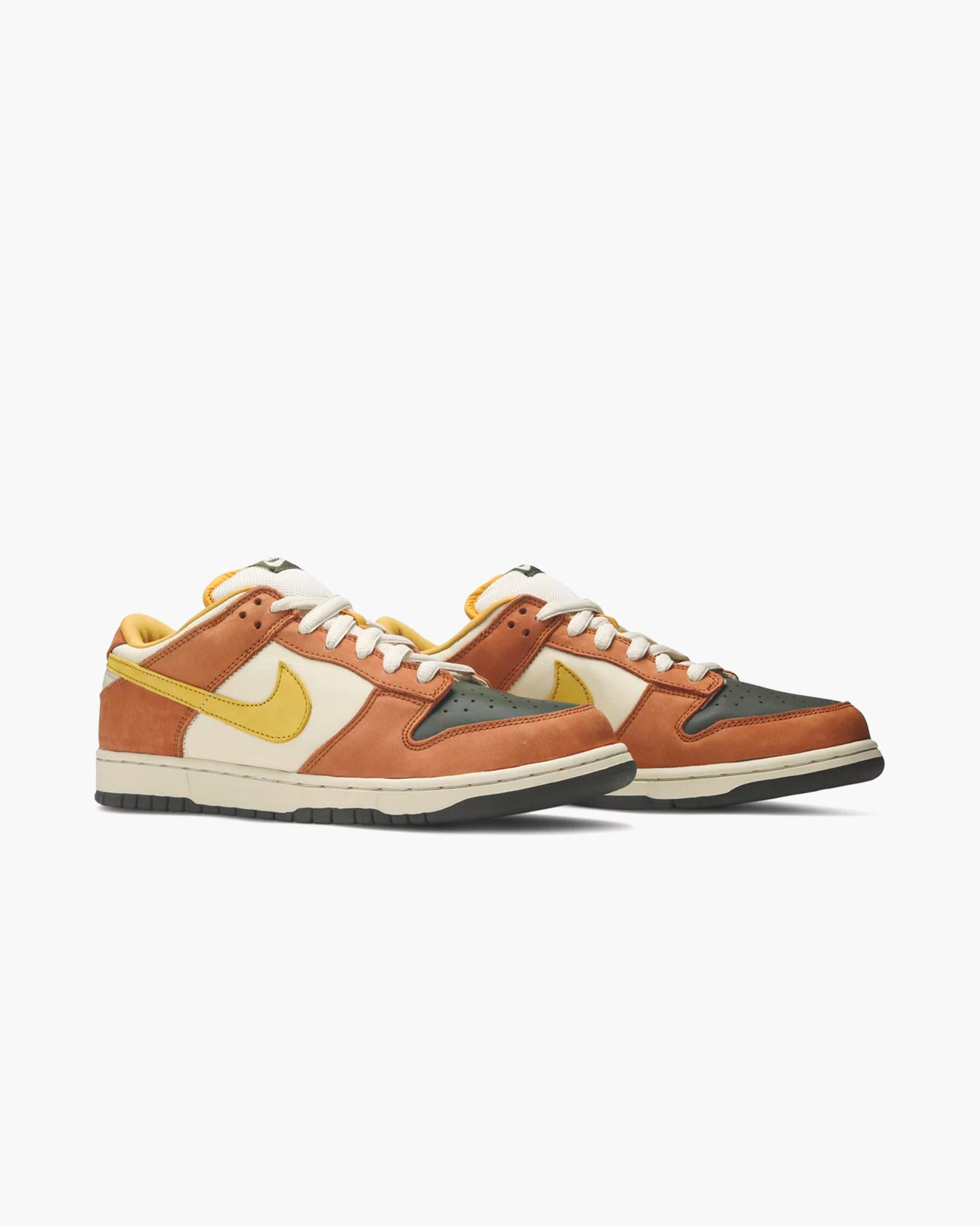 Nike Dunk SB Low Vapour Mineral Yellow