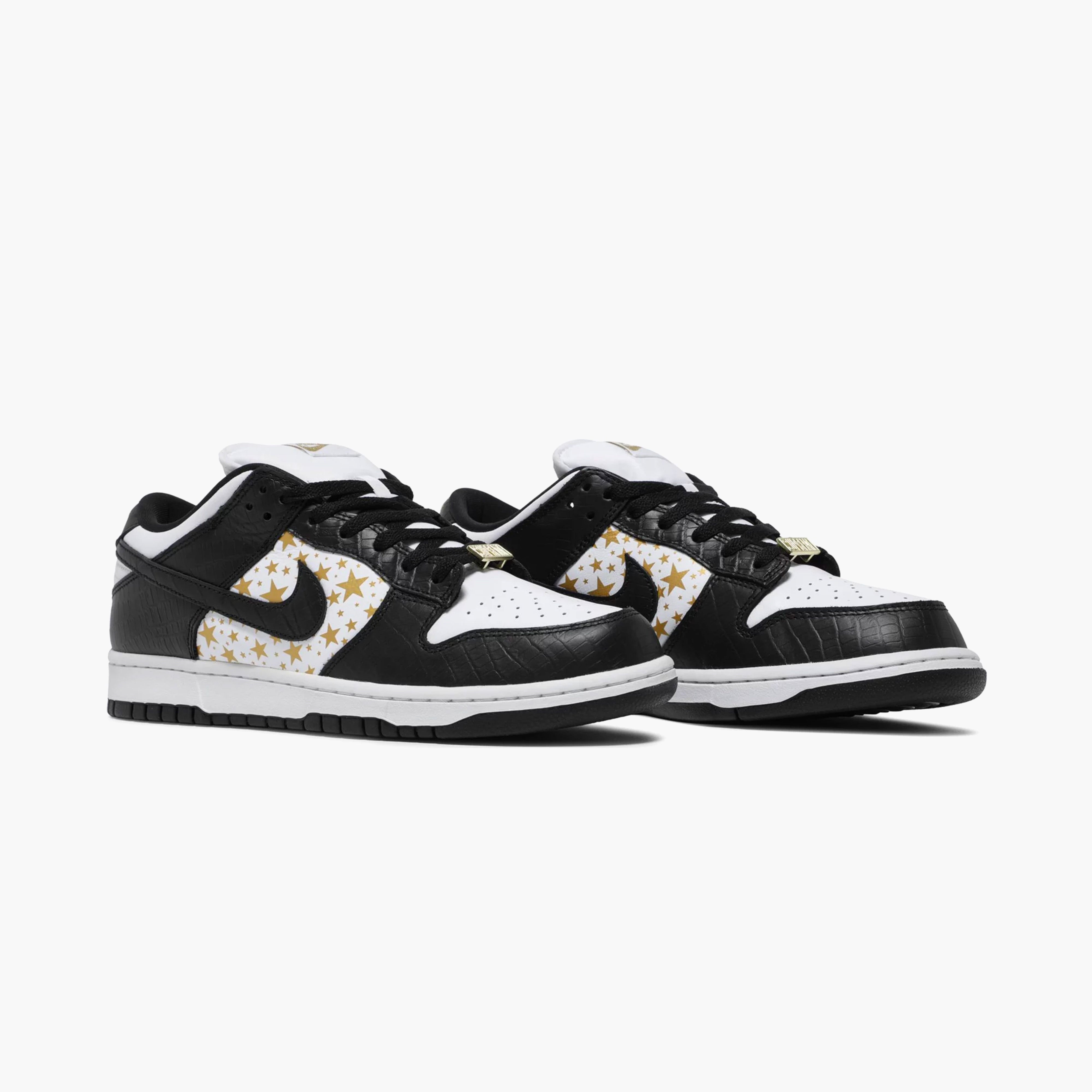 Nike Dunk SB Low Supreme Stars Black