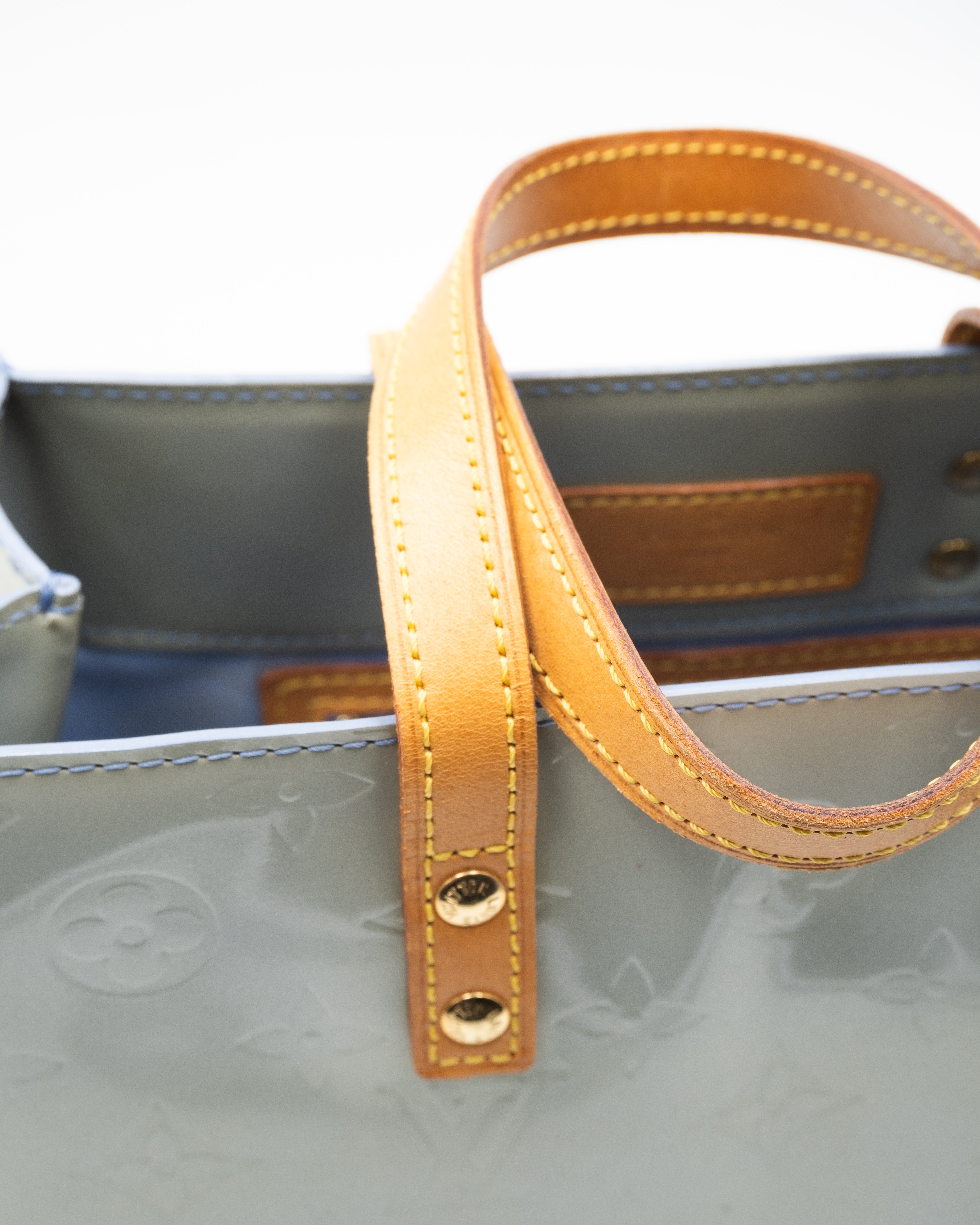 Louis Vuitton Sac à main Vernis Reade PM Vert d'eau