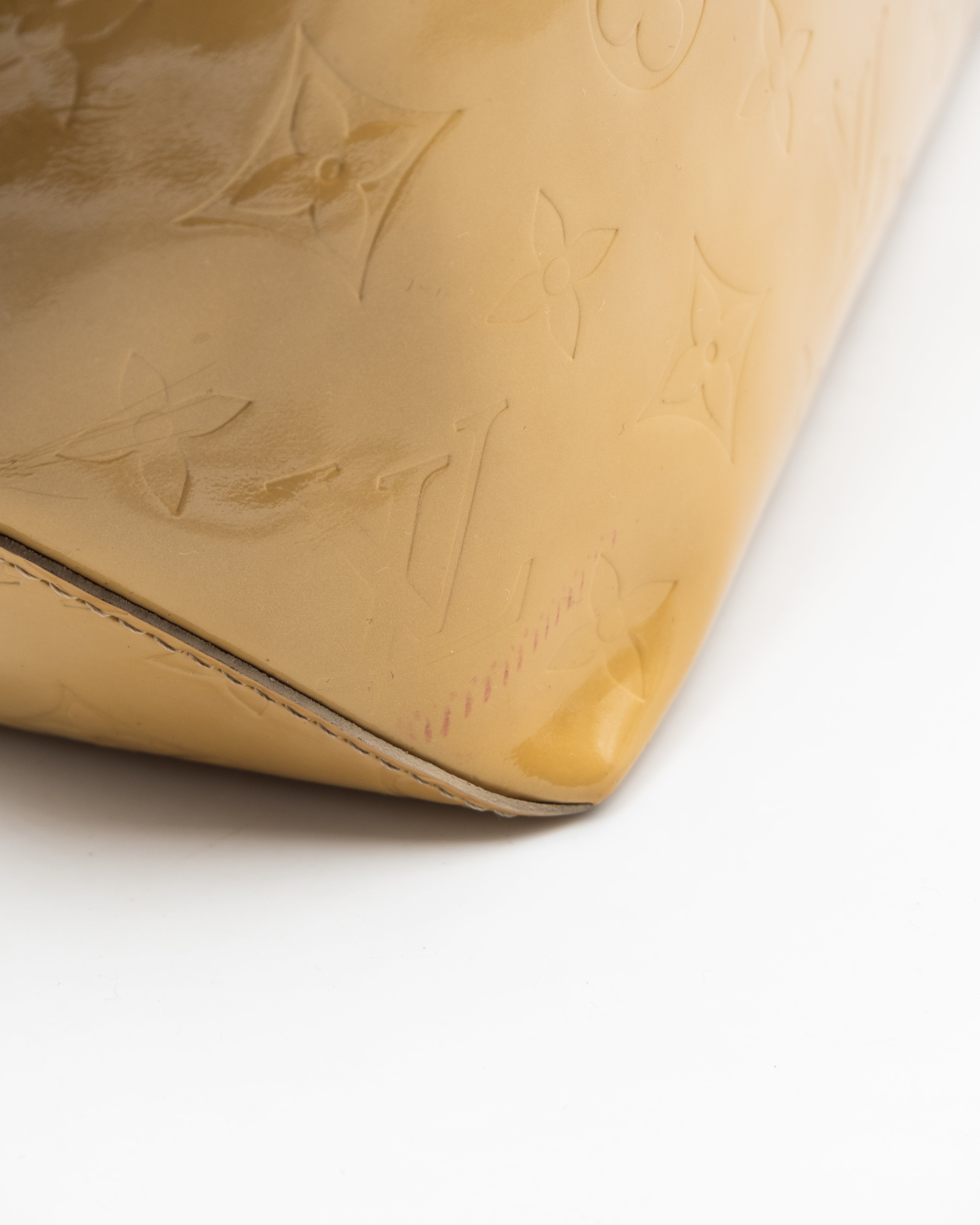 Louis Vuitton Sac à main Vernis Reade PM