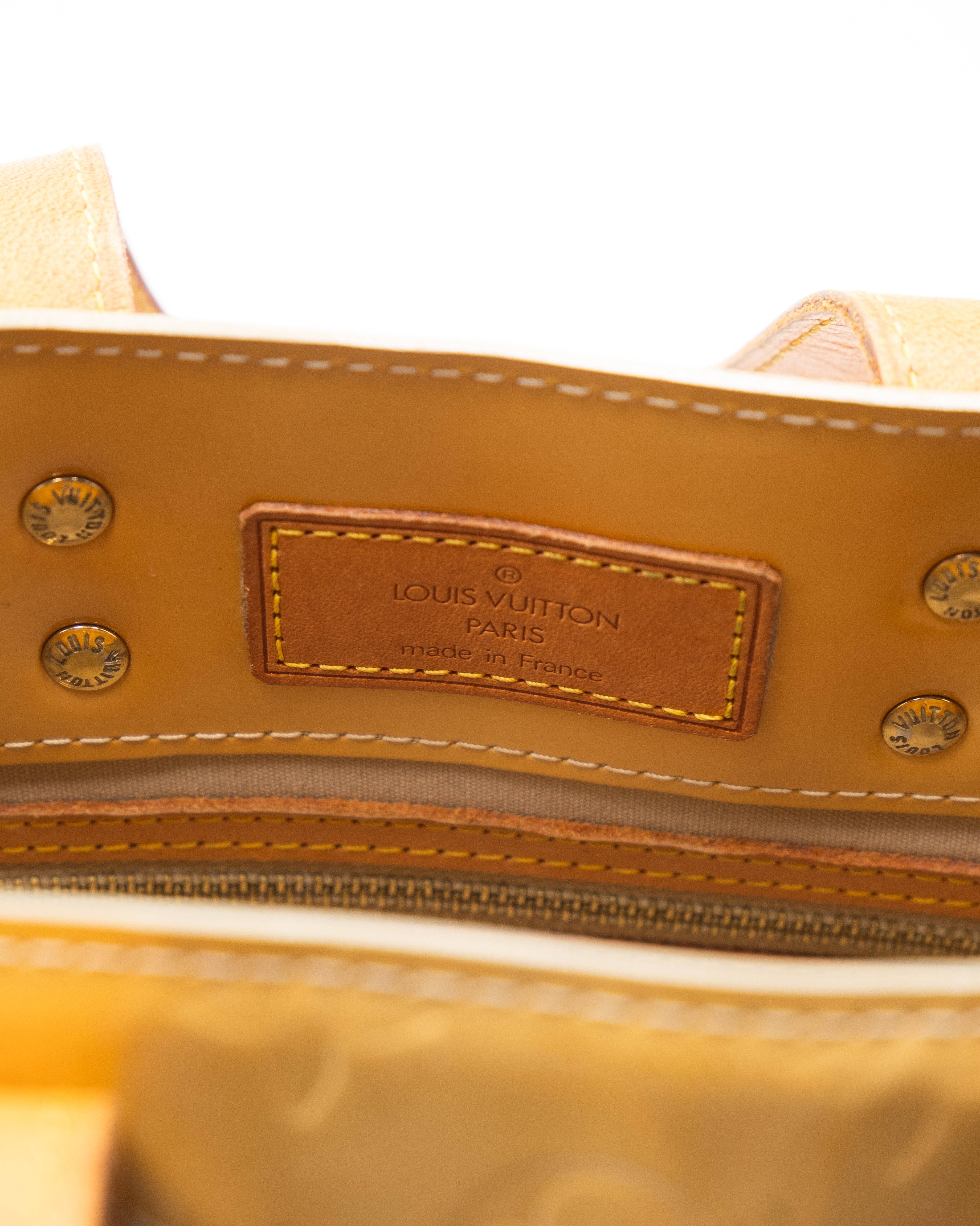 Louis Vuitton Sac à main Vernis Reade PM