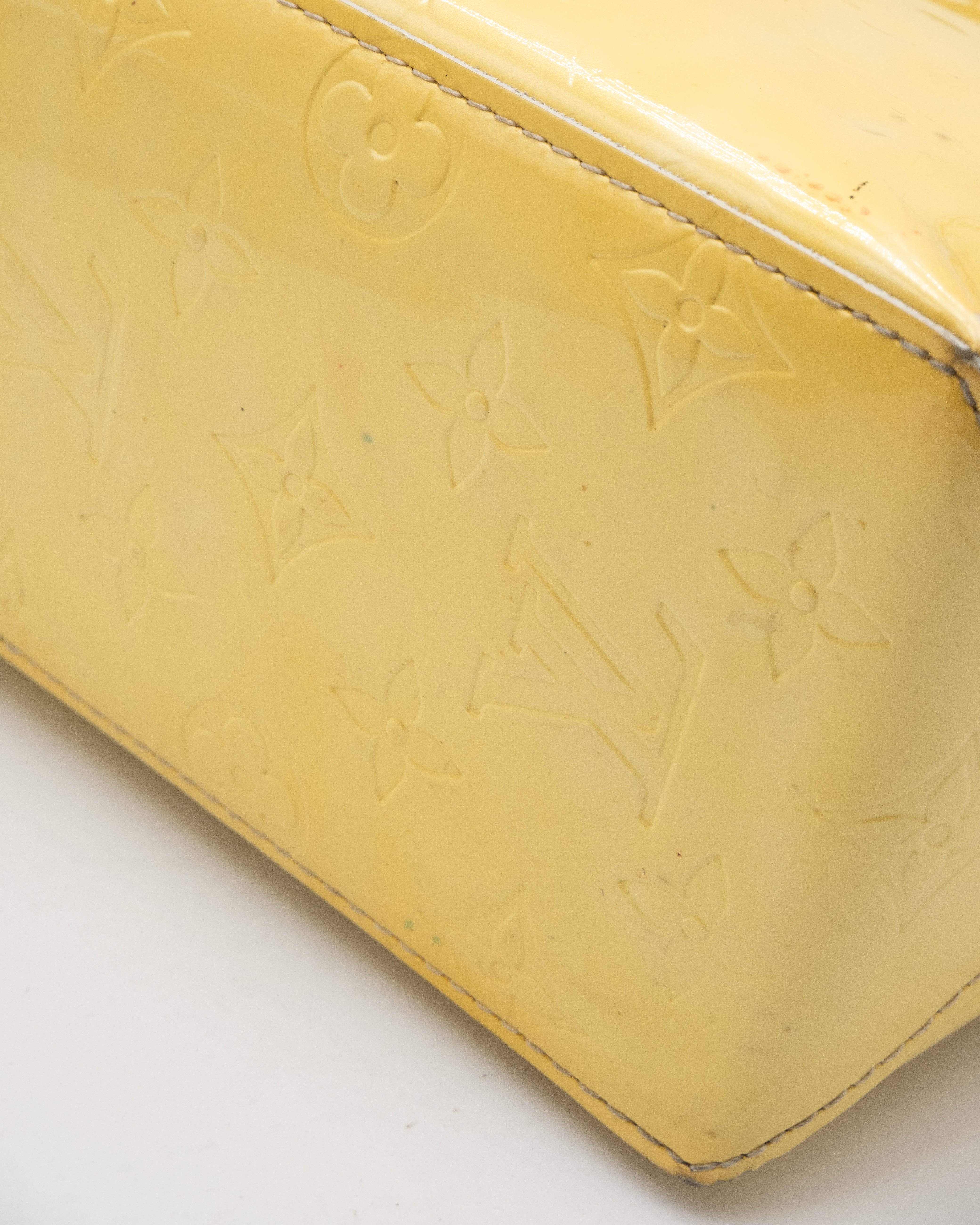 Louis Vuitton Sac à main Vernis Reade PM