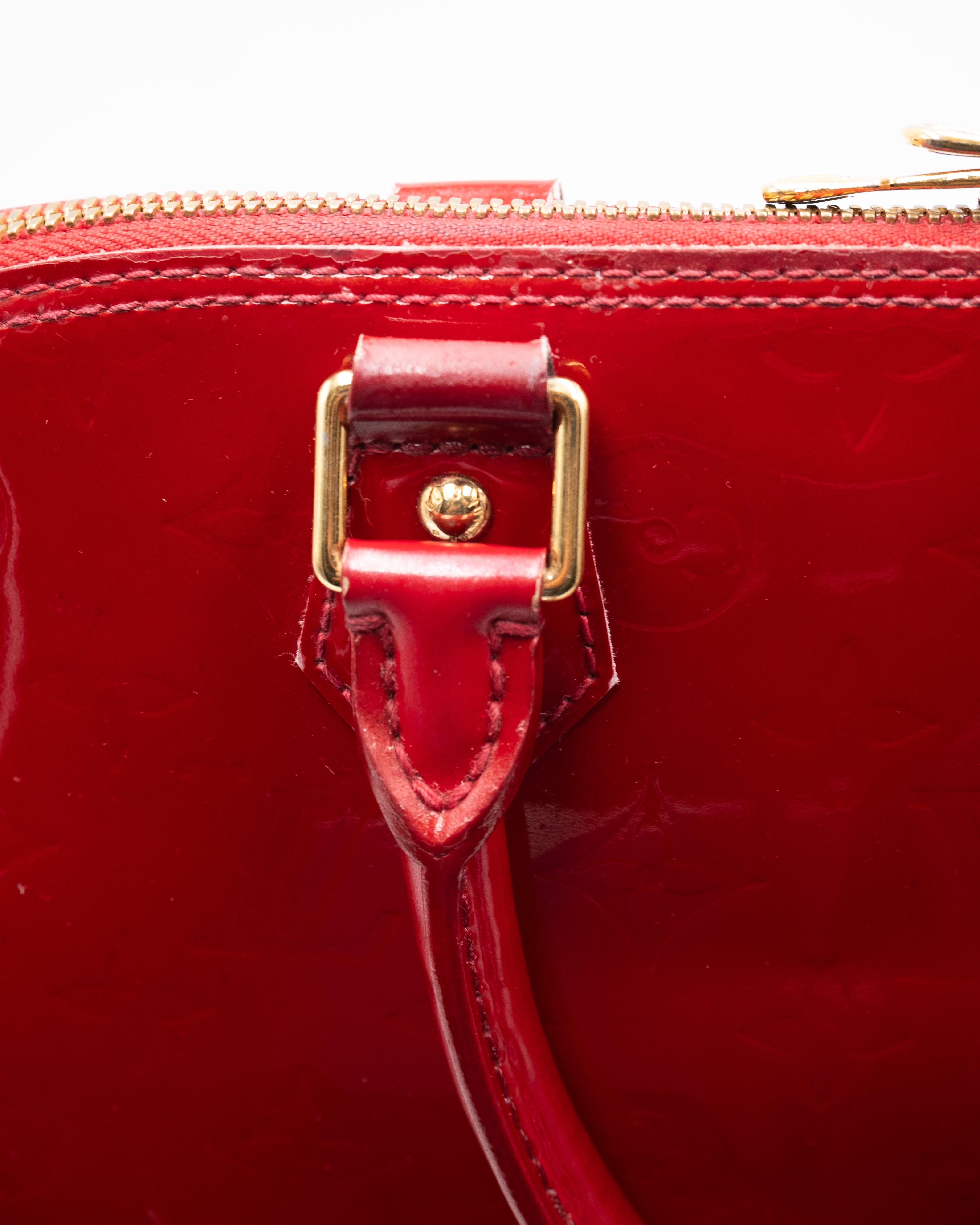 Louis Vuitton Sac à main Alma MM Vernis Rouge