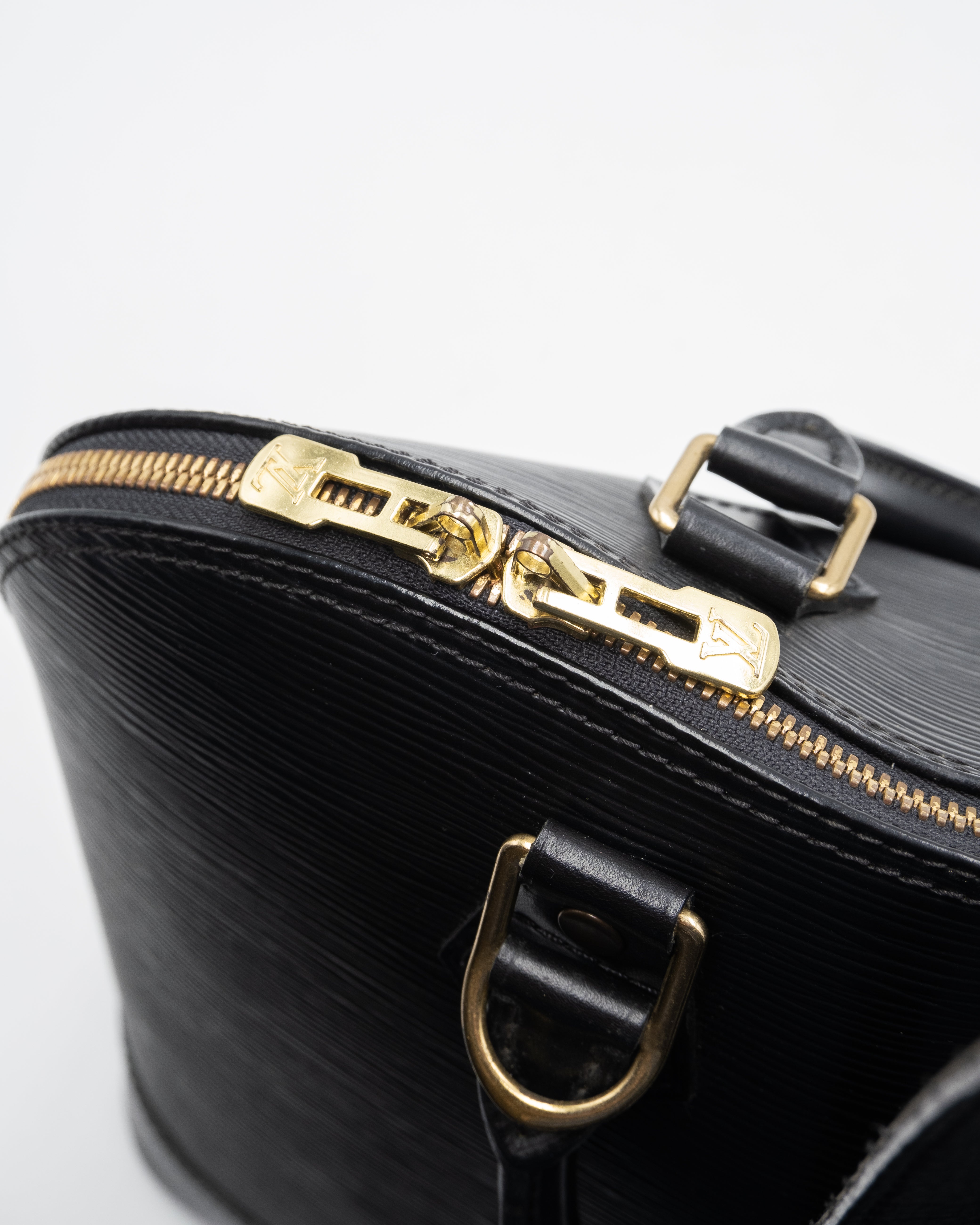 Louis Vuitton Sac à main Alma PM Epi Noir