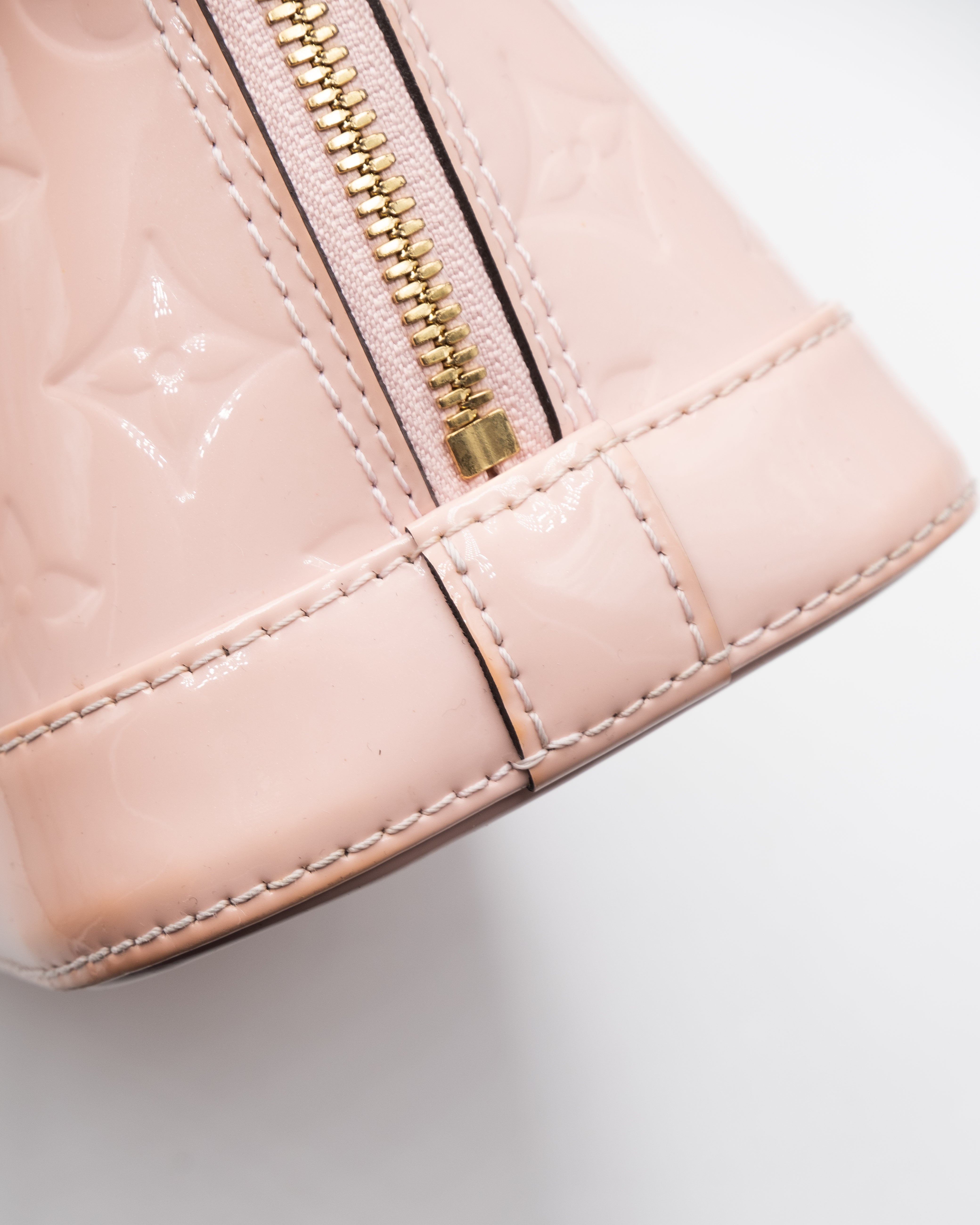 Louis Vuitton Sac à main Alma BB Epi Rose