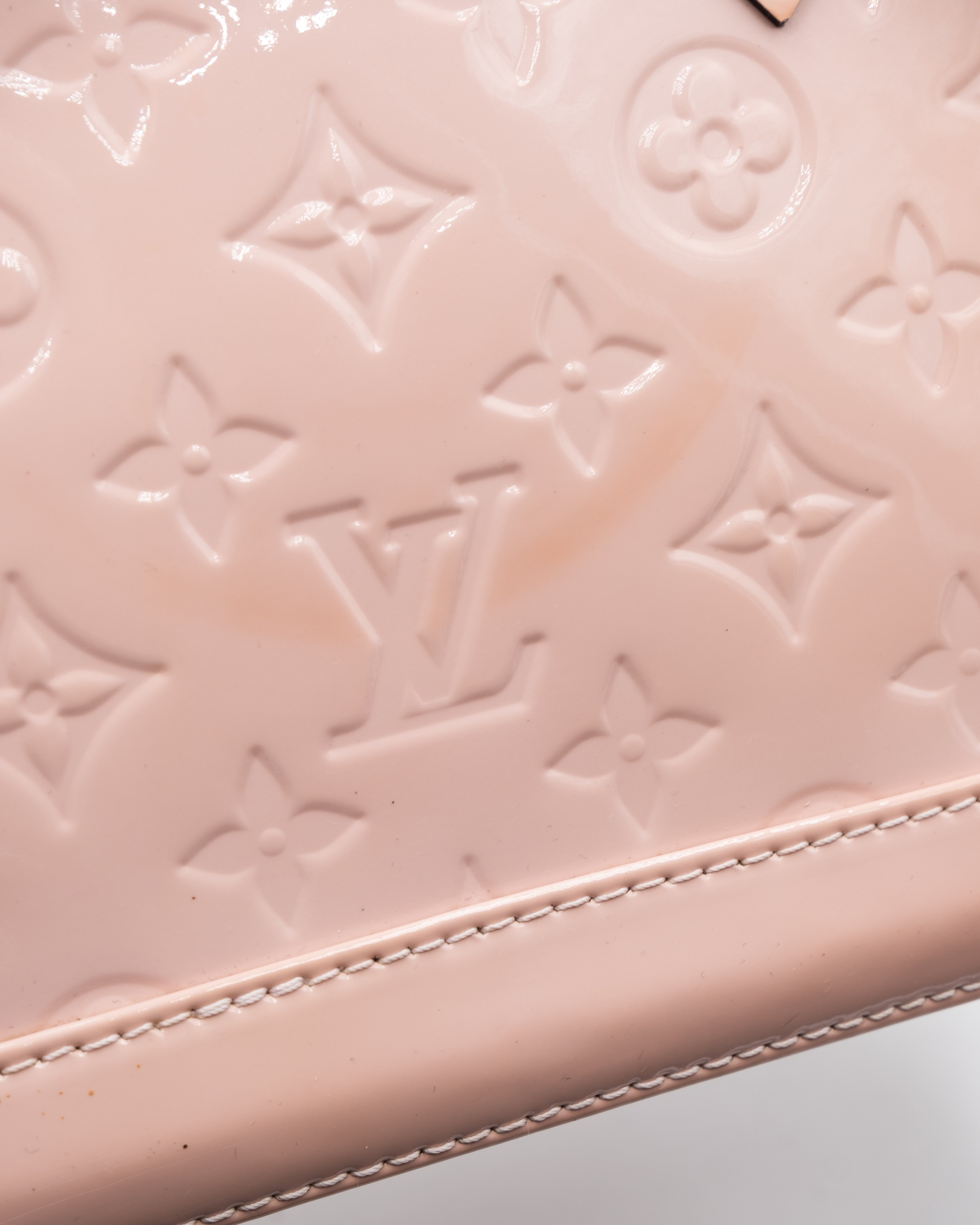 Louis Vuitton Sac à main Alma BB Epi Rose