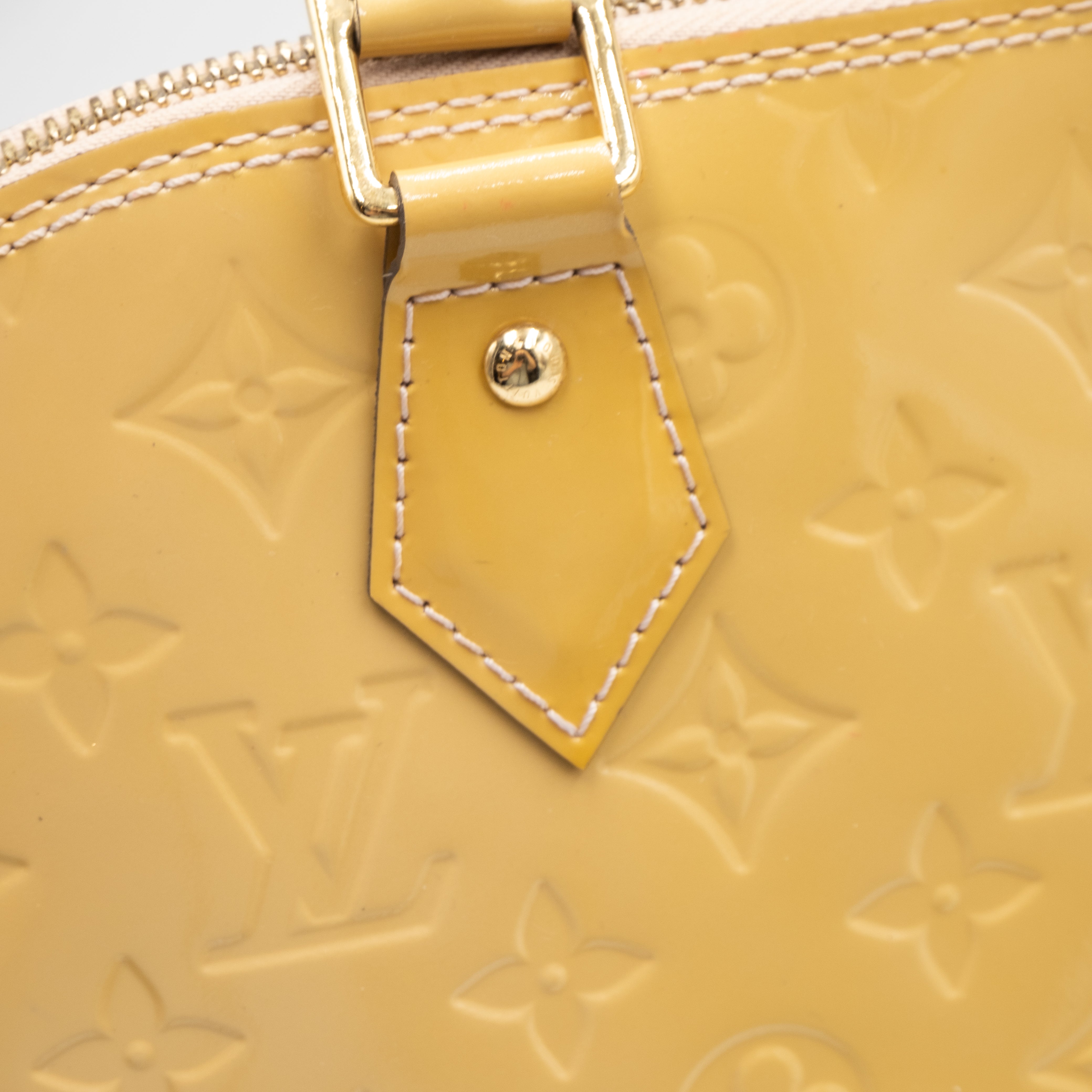 Louis Vuitton Sac à main - Alma Monogram - Vernis Yellow
