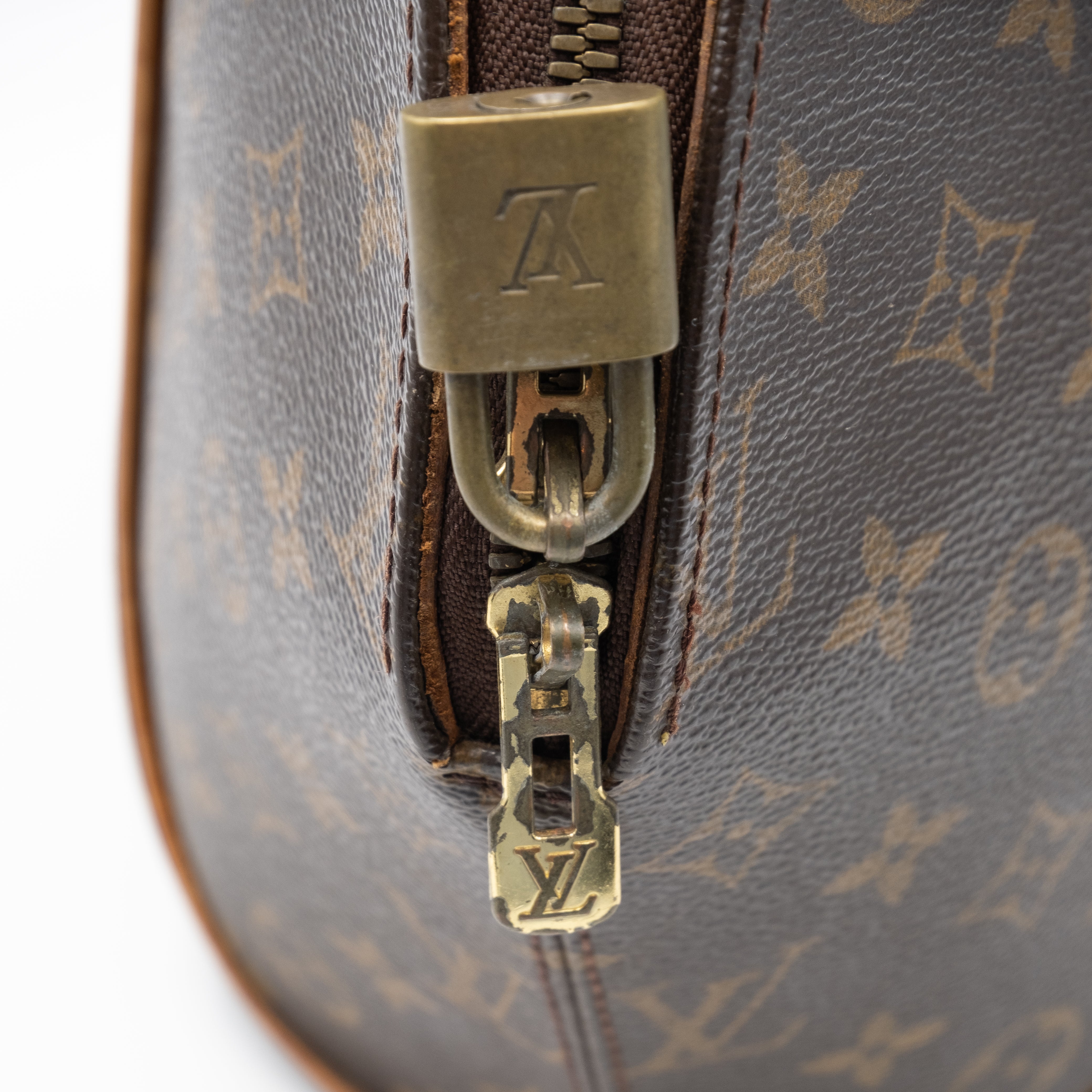Louis Vuitton Ellipse Monogram Marron