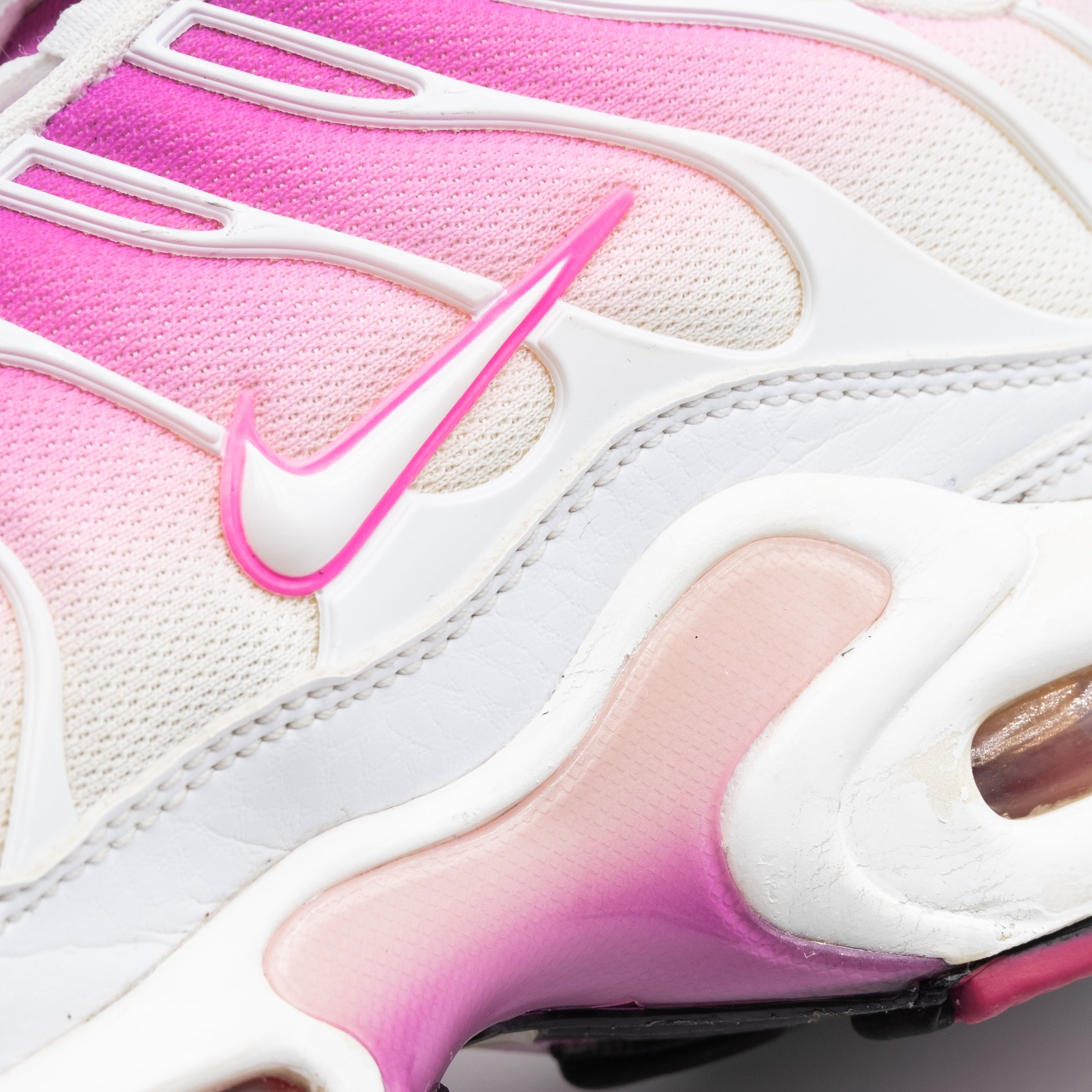 Nike Air Max Plus - Pink Fade