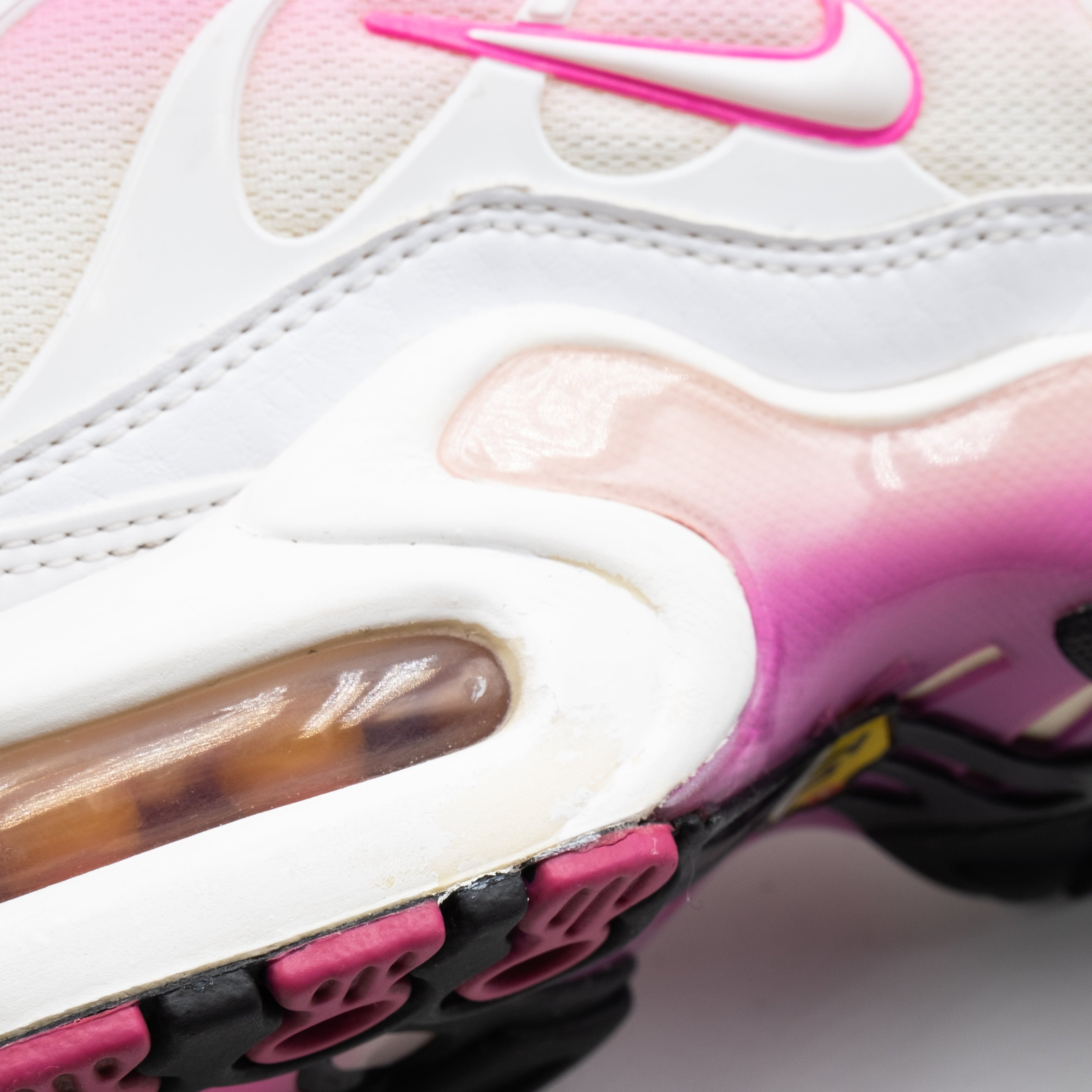 Nike Air Max Plus - Pink Fade