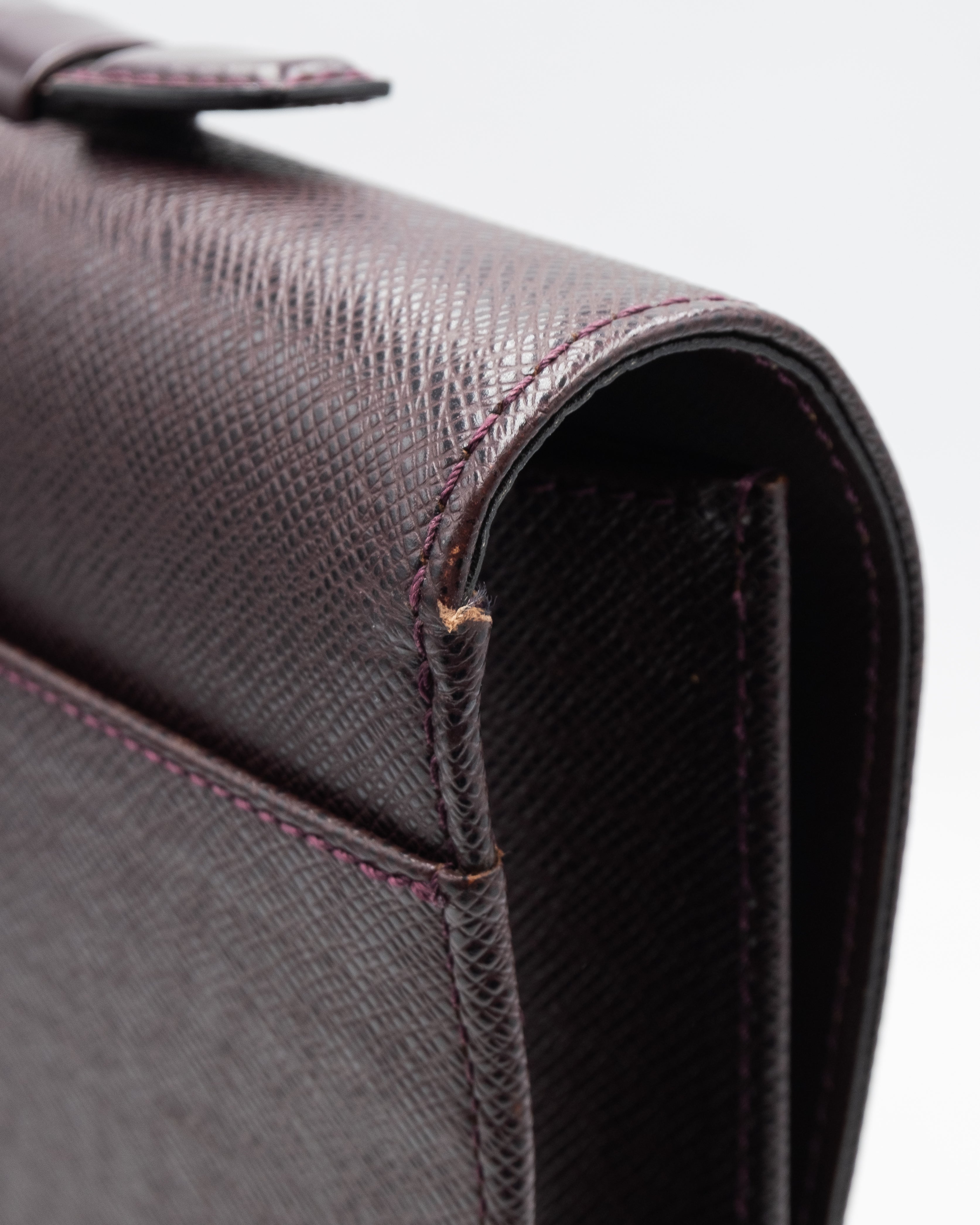 Louis Vuitton Pochette Serviette Moskova Bordeaux