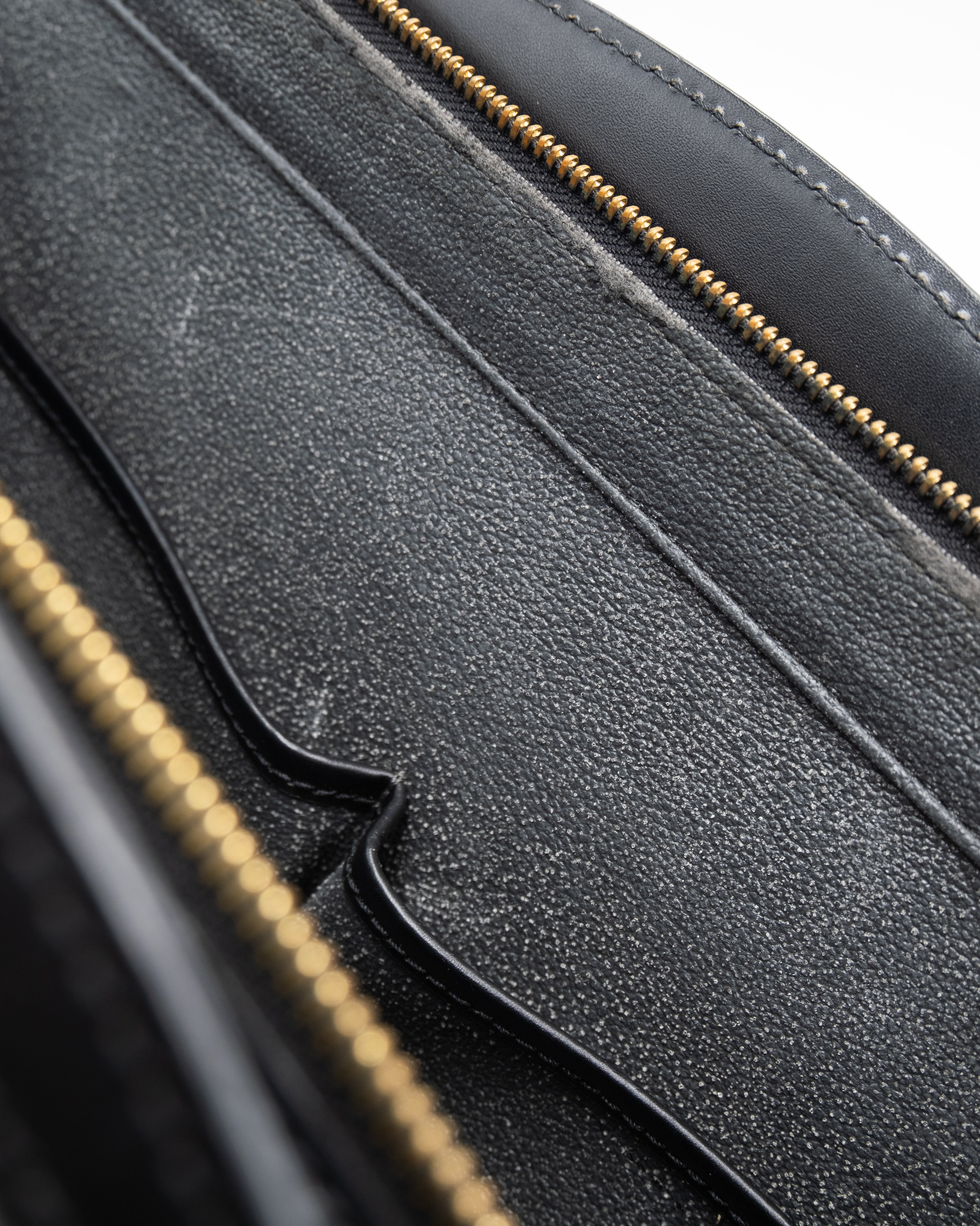 Louis Vuitton Sac à Main Epi Riviera Noir