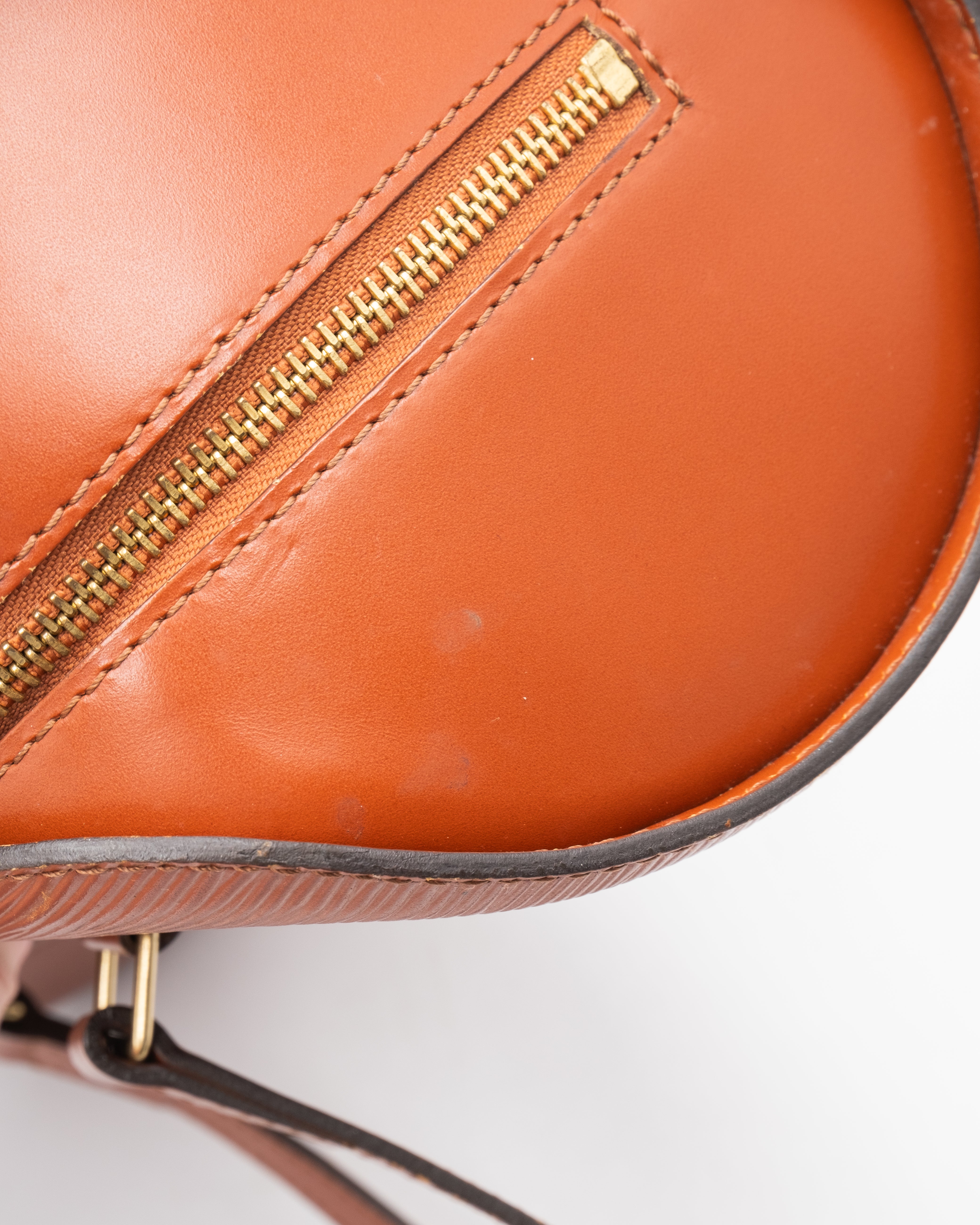 Louis Vuitton Sac à main Papillon Soufflot Epi Marron
