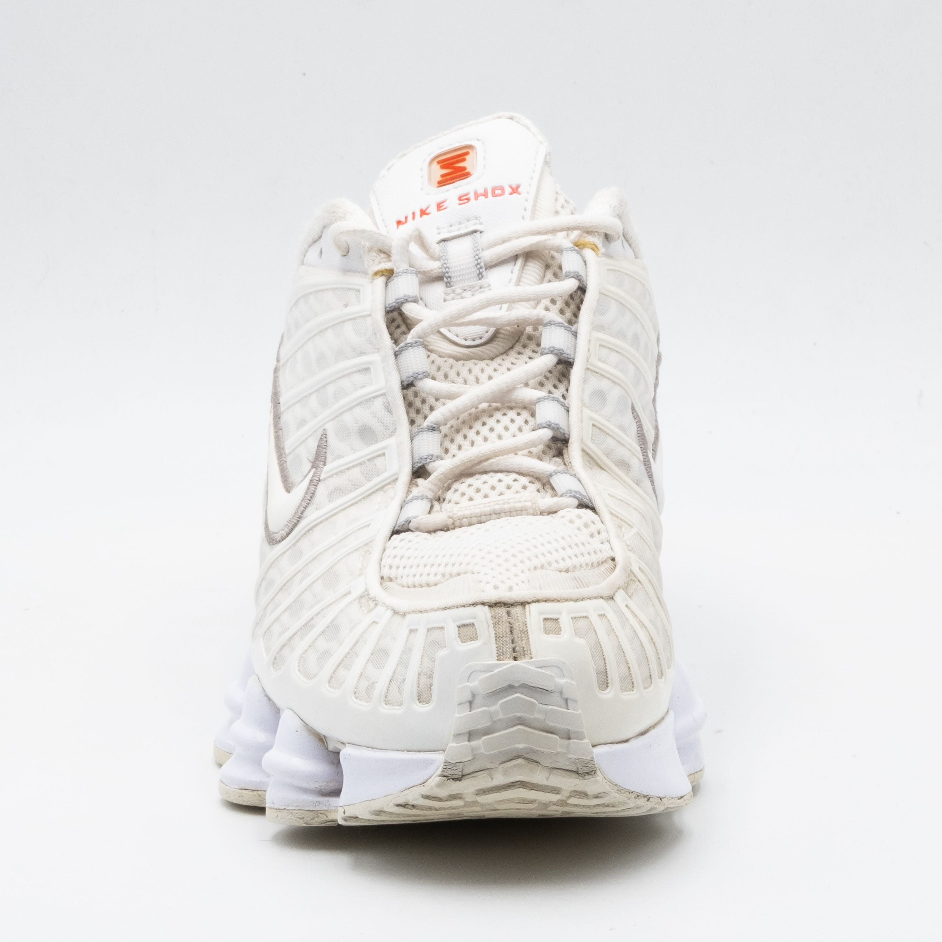 Baskets Nike Shox TL blanches #Style_40967