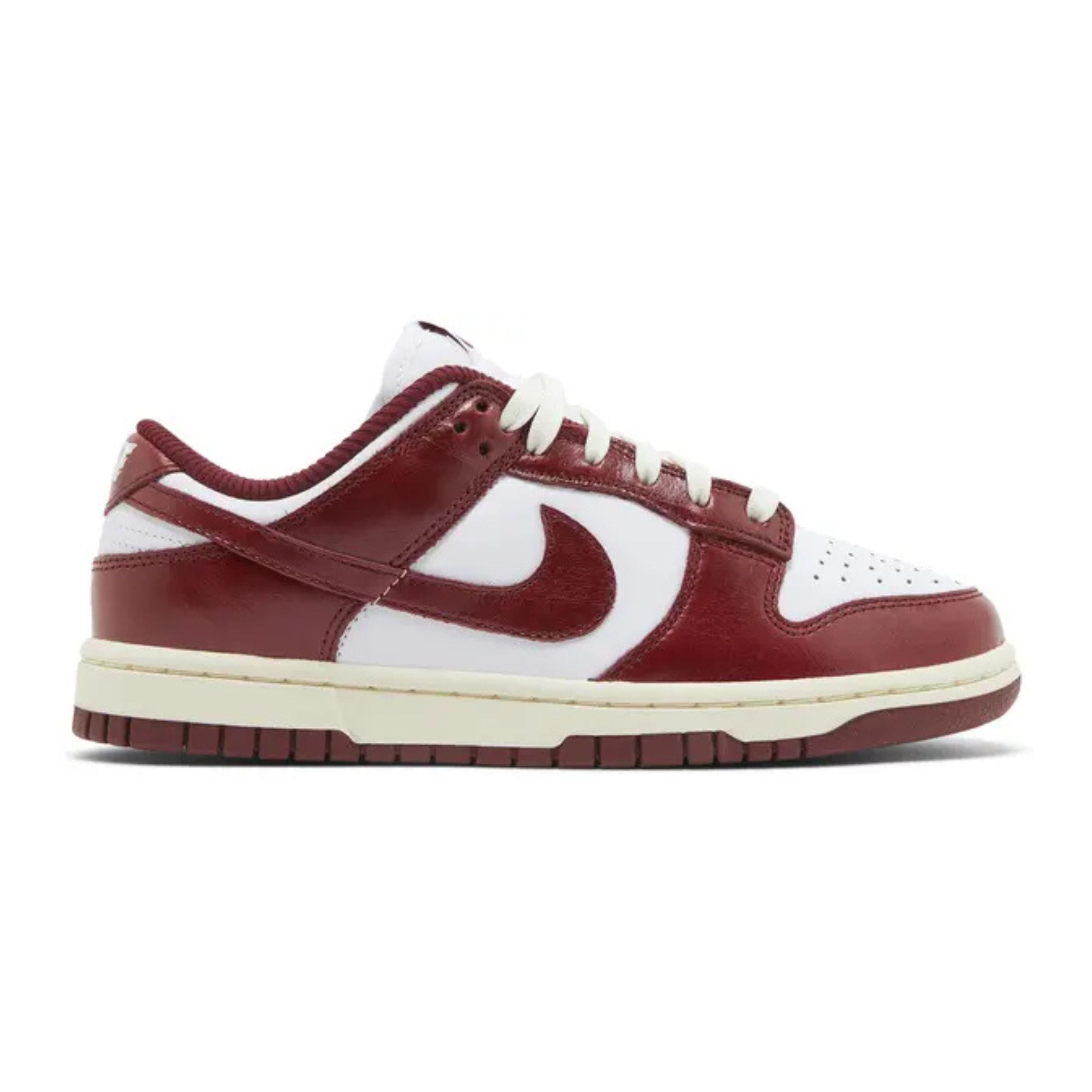 Nike Dunk Low PRM Vintage Team Red
