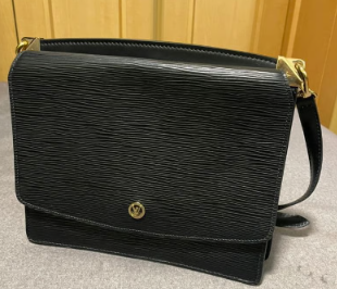 Louis Vuitton Epi Grenelle M52362 Shoulder Bag Black