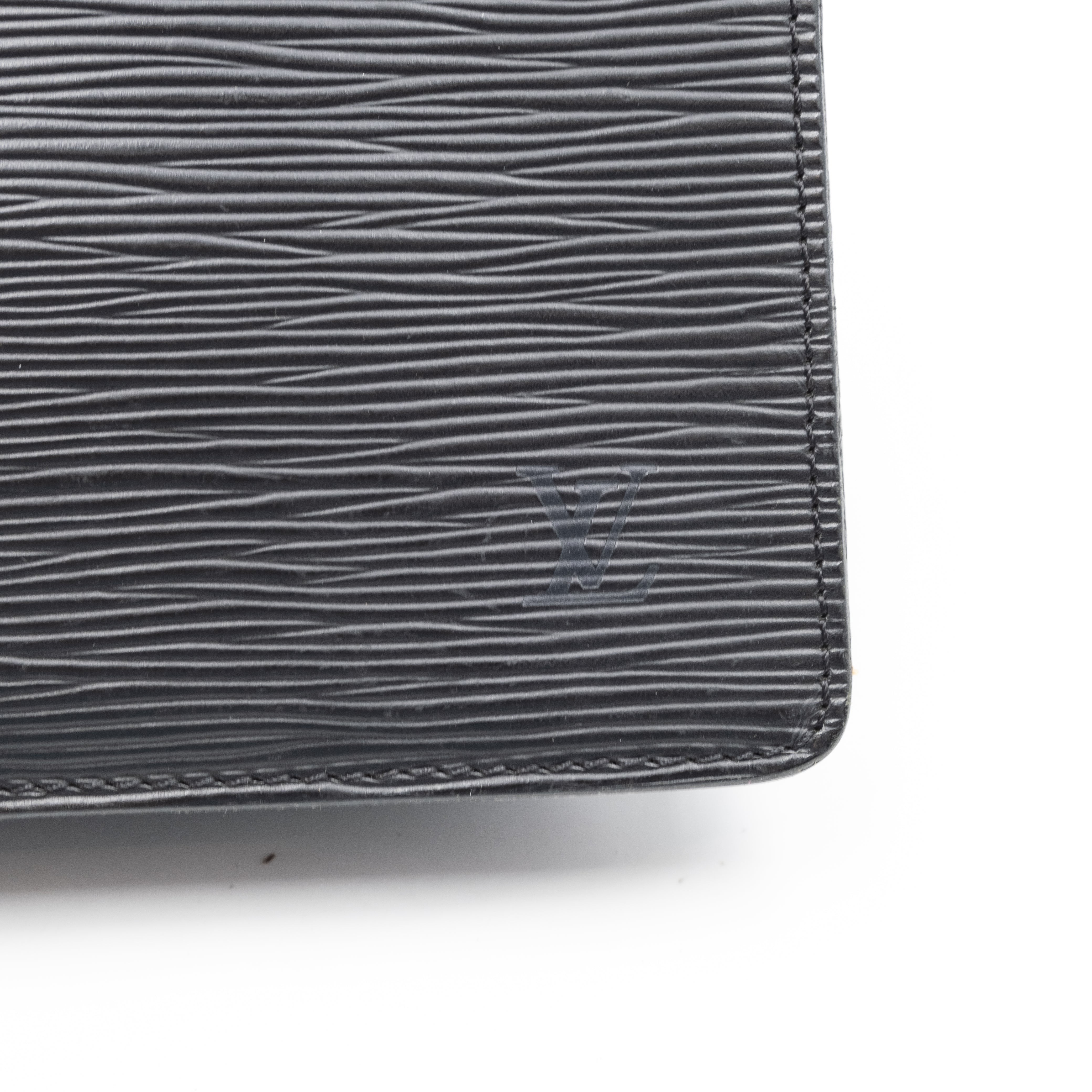 Louis Vuitton Pochette Cuir Epi Noir
