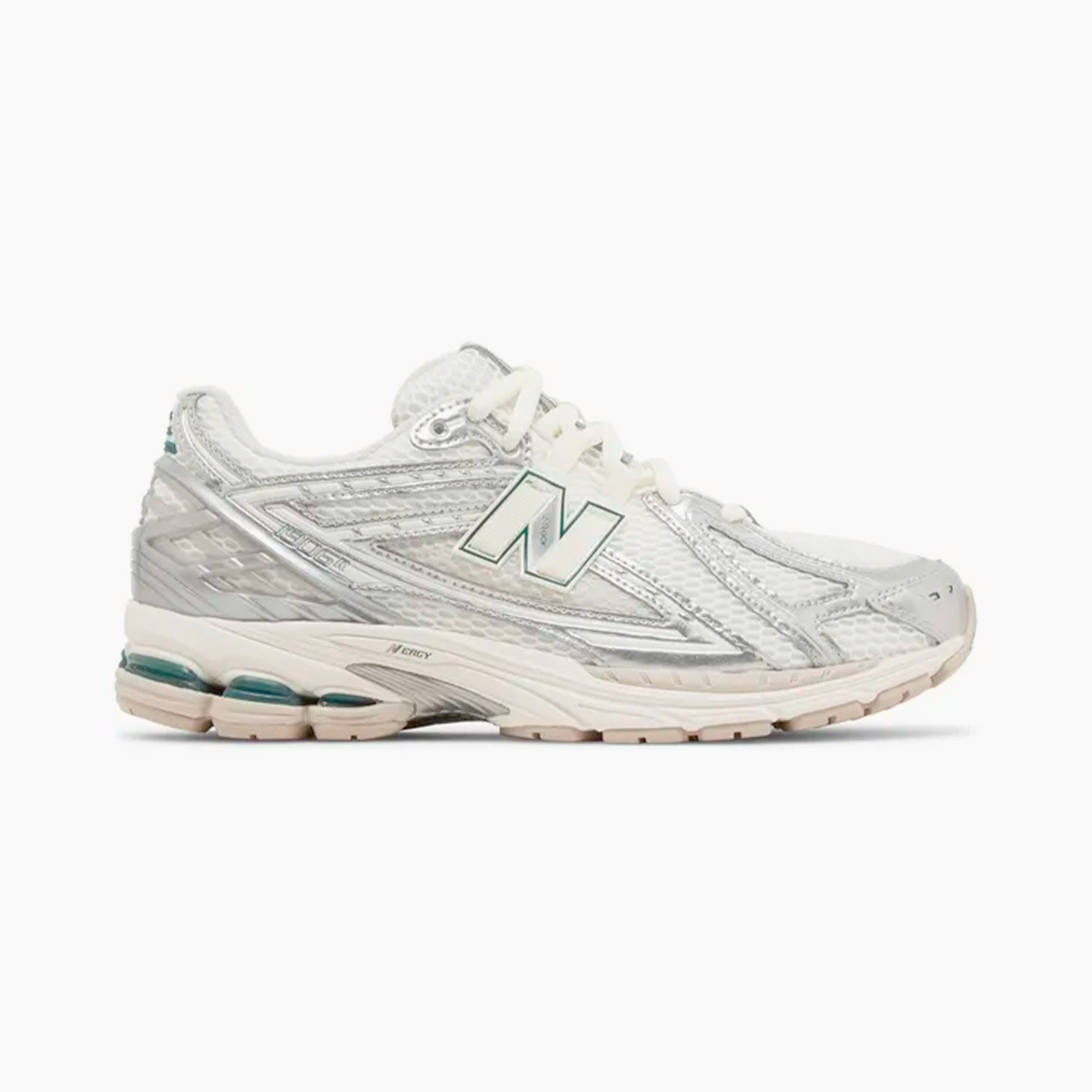 New Balance 1906R Silver Metallic Cream