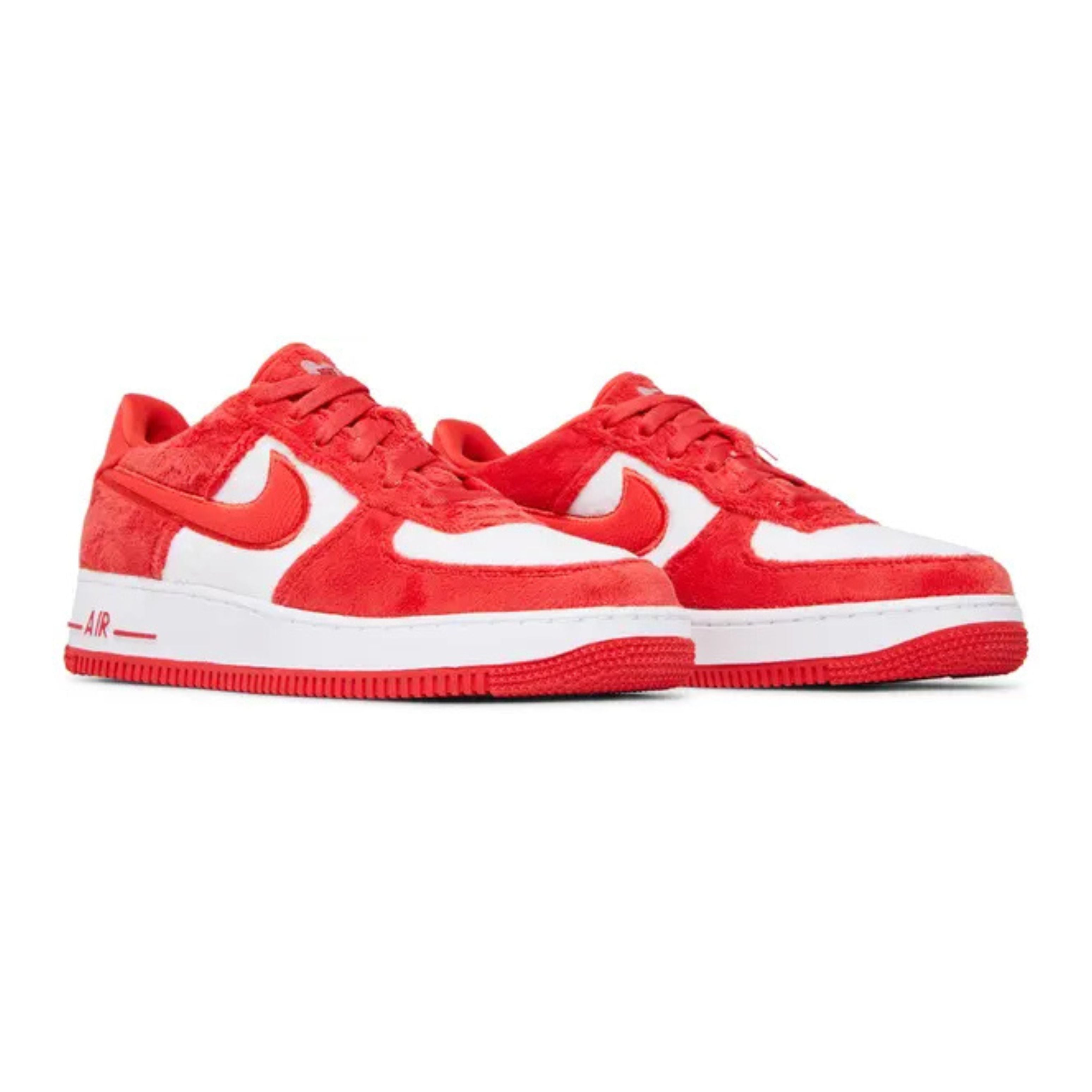 Nike Air Force 1 Low Valentine's Day Fleece