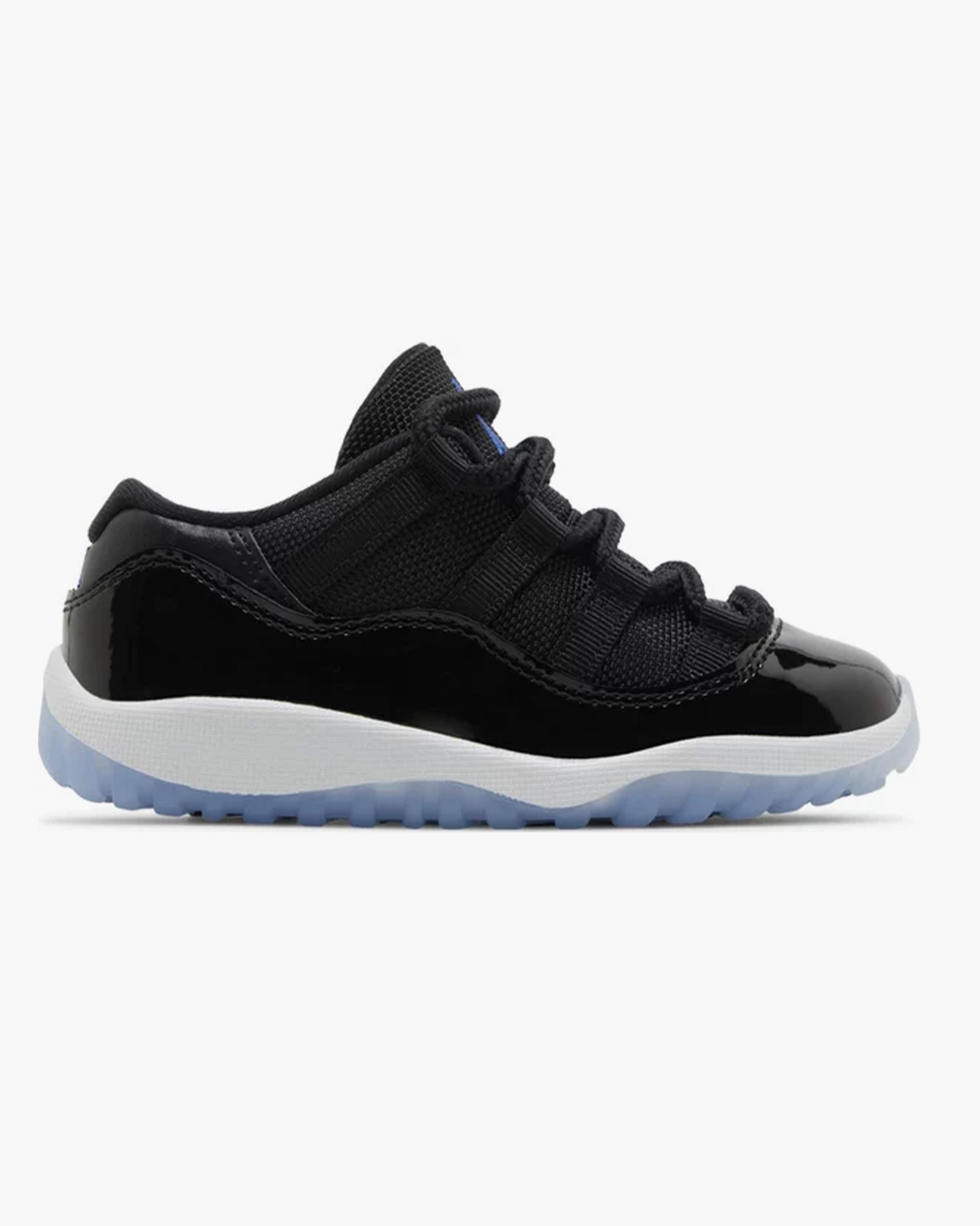 Air Jordan 11 Low Space Jam