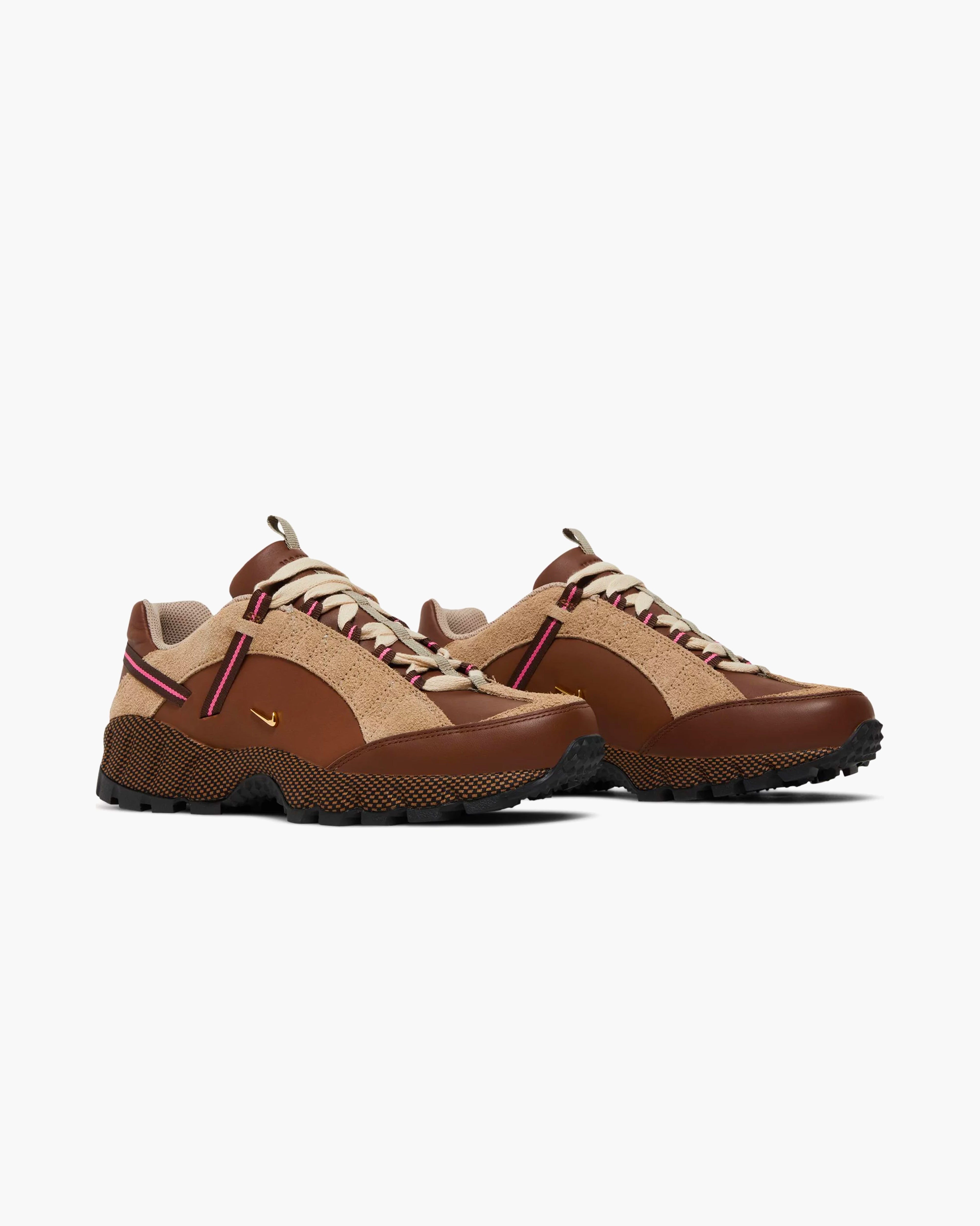 Air Humara LX Jacquemus Ale Brown Gold