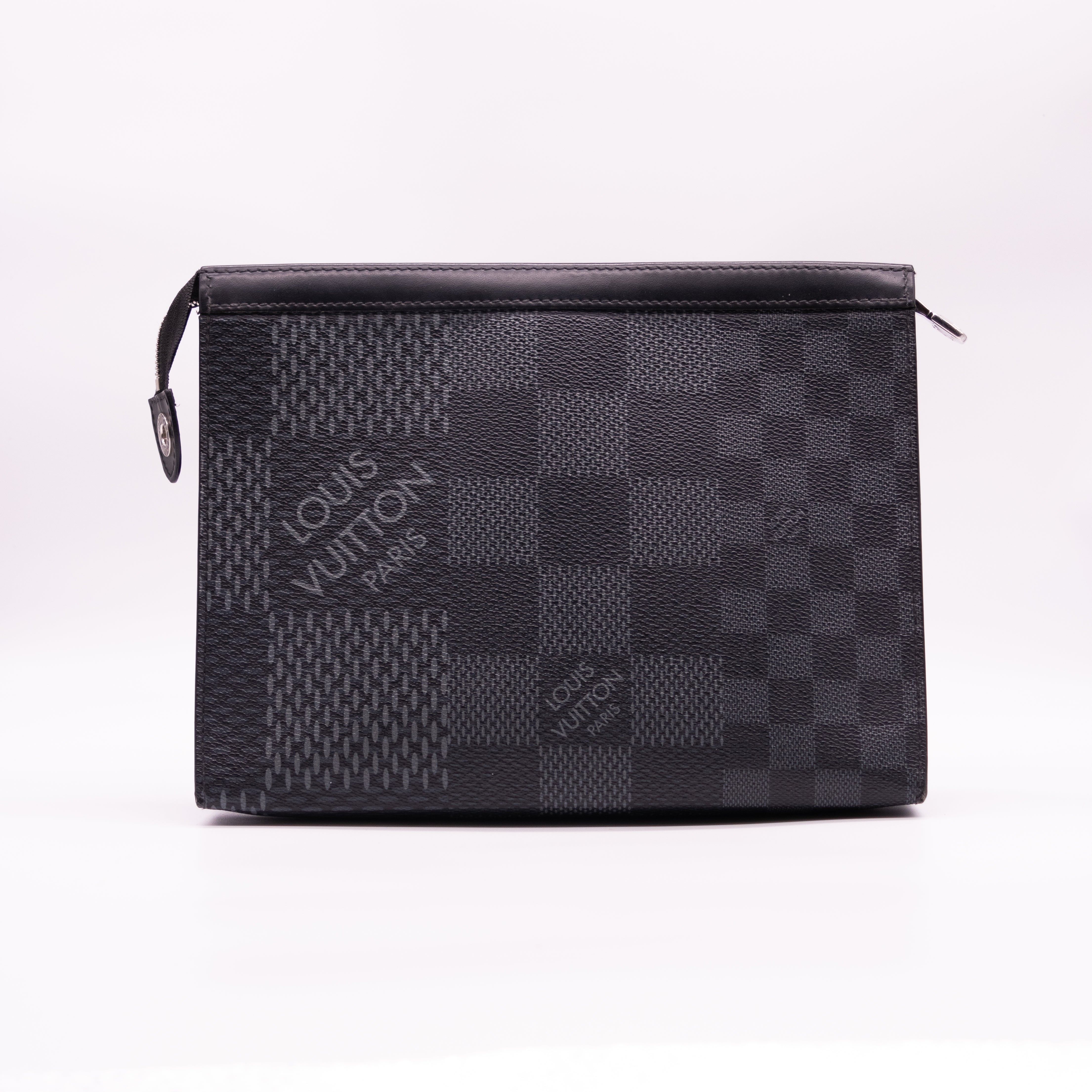 Louis Vuitton Pochette Damier Noir