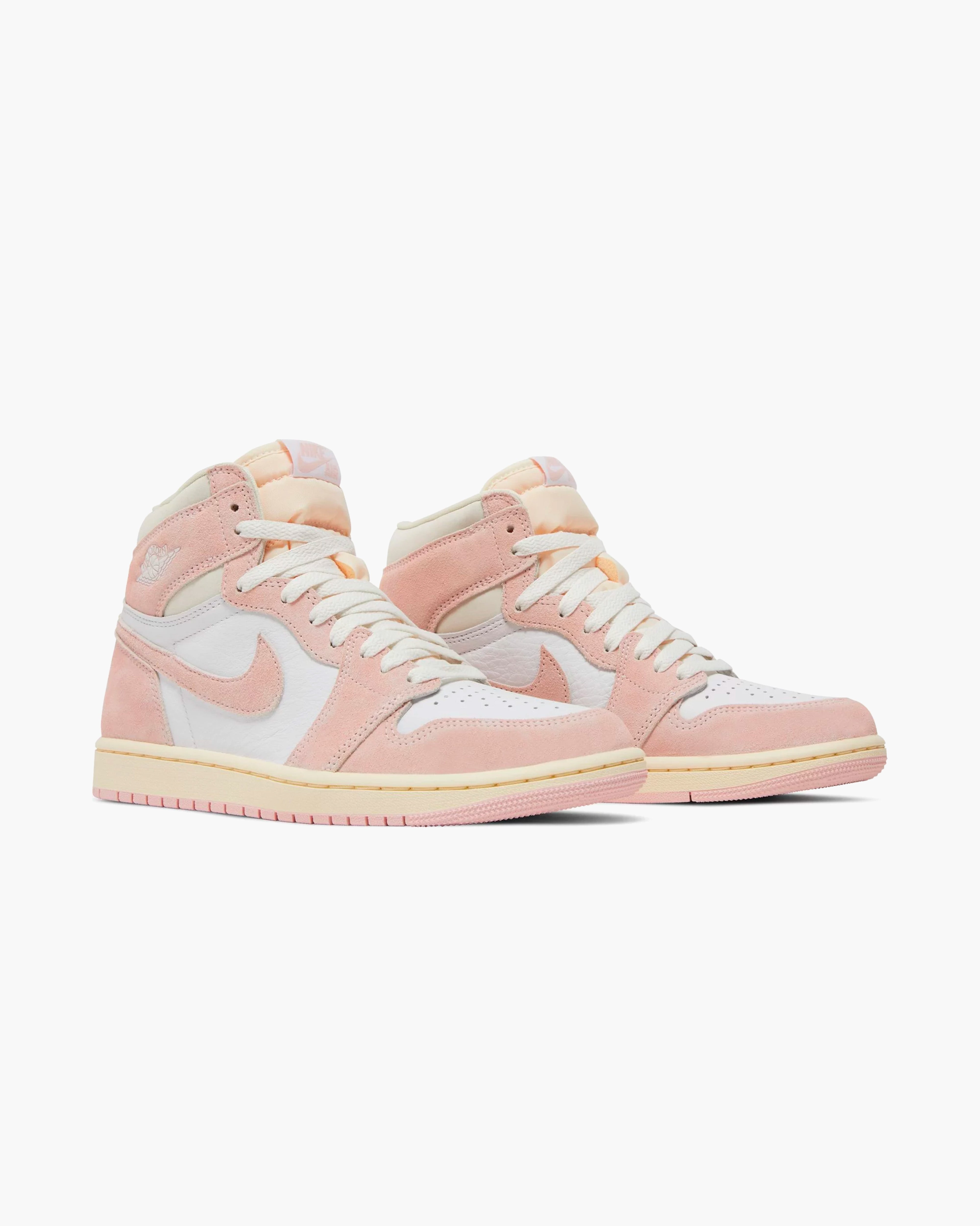 Air Jordan 1 Retro High OG Washed Pink