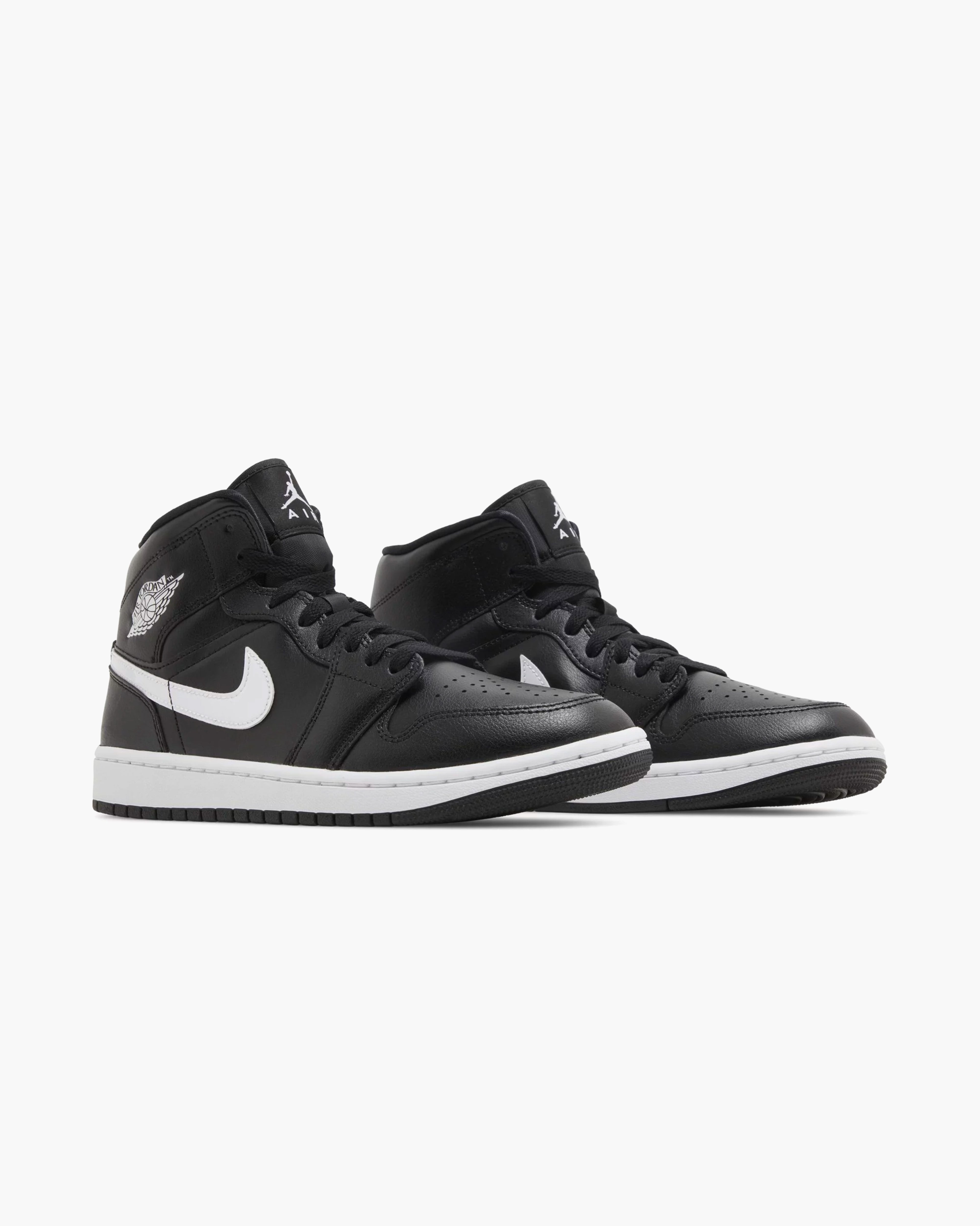 Air Jordan 1 Mid Black White