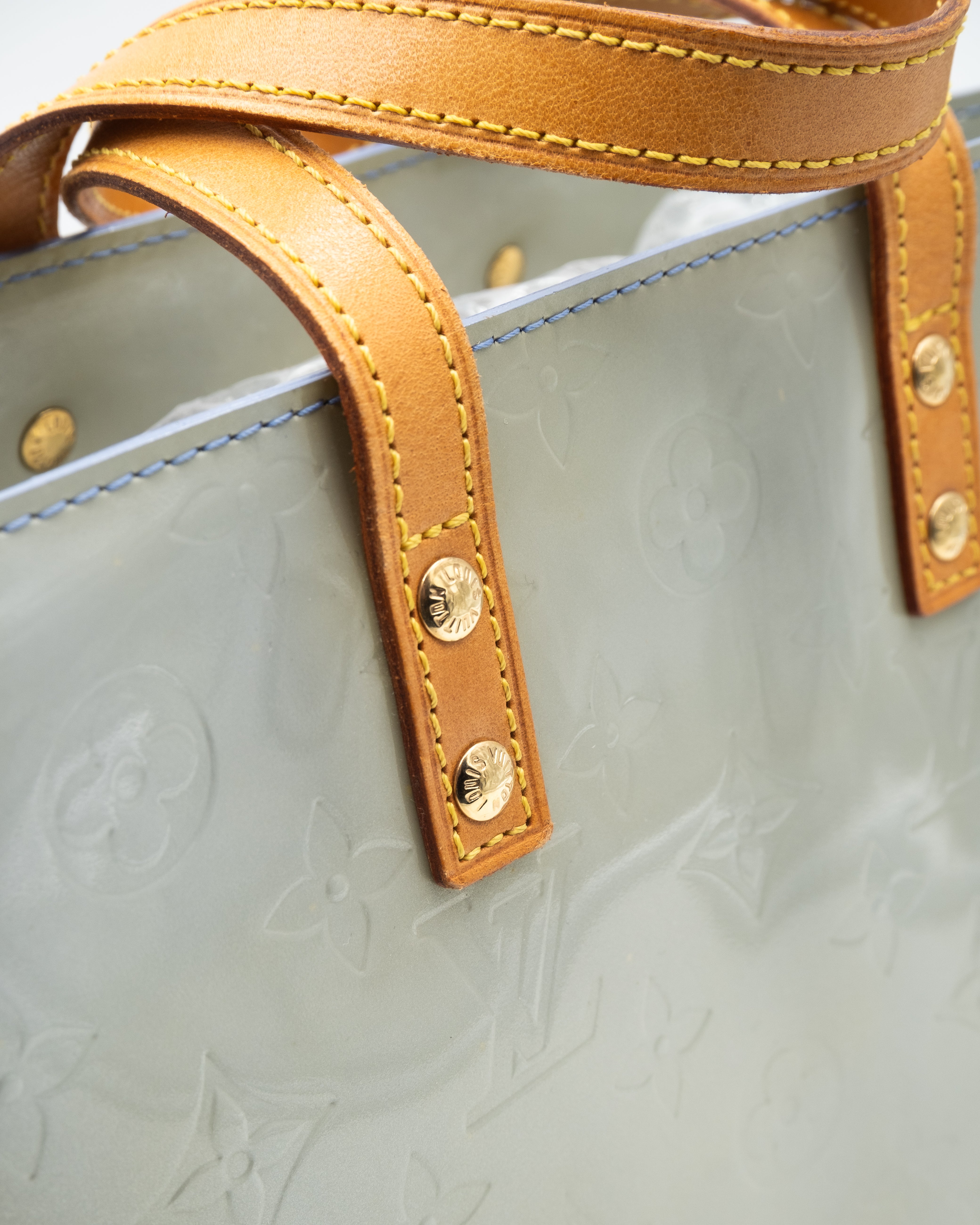 Louis Vuitton Sac à main Vernis Reade PM Vert d'eau