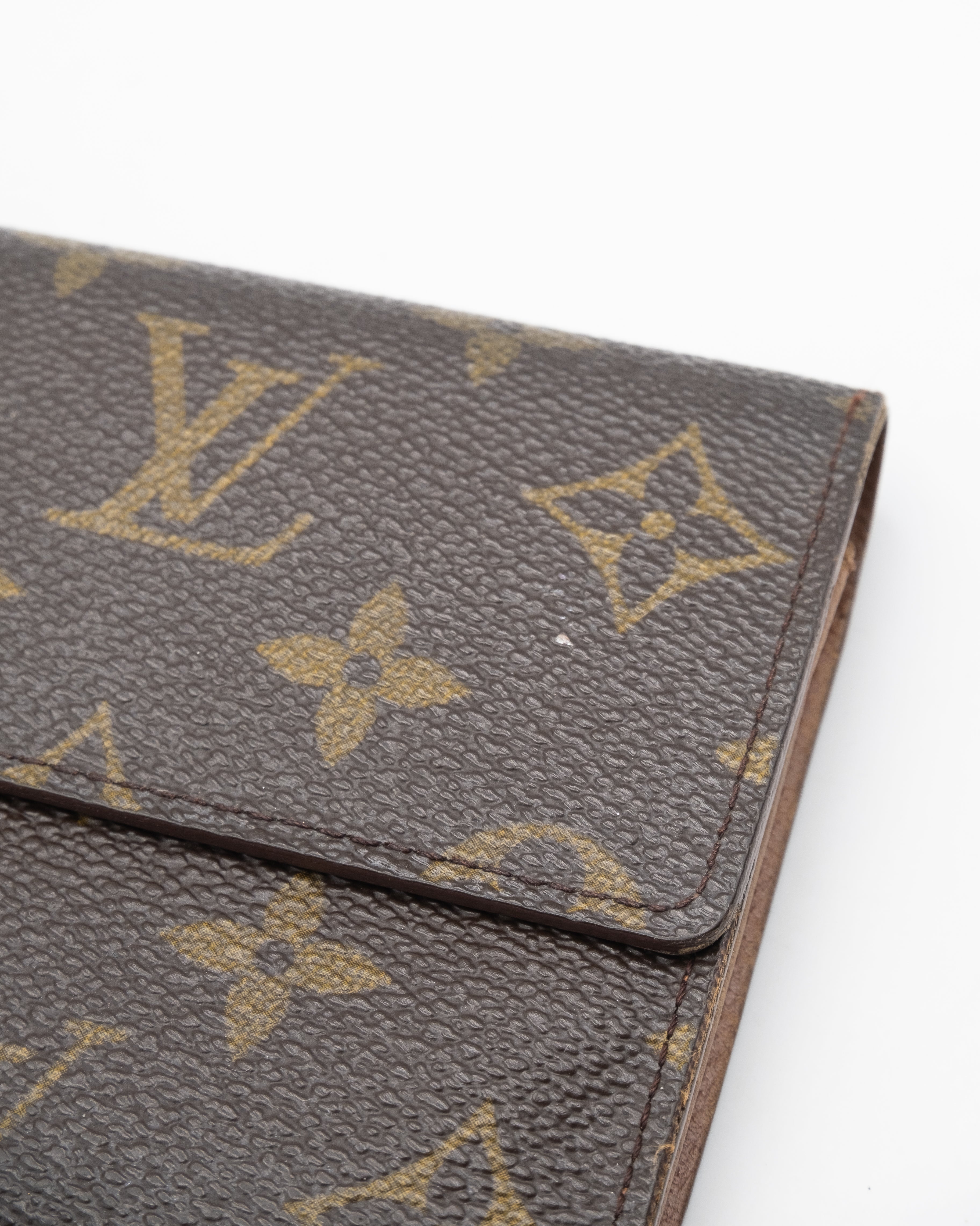 Louis Vuitton Monogram Treasure Wallet Brown