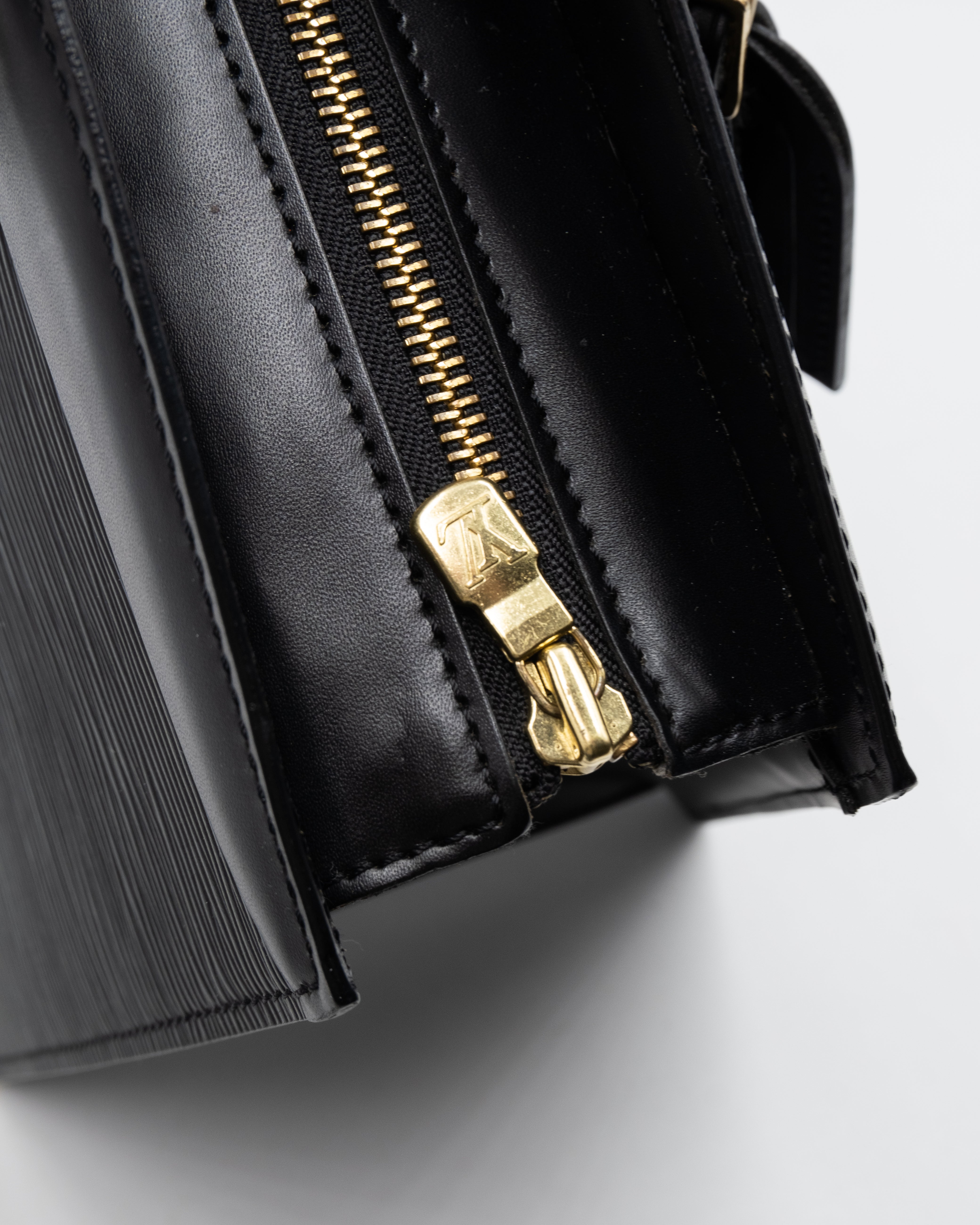 Louis Vuitton Sac à Main Epi Riviera Noir