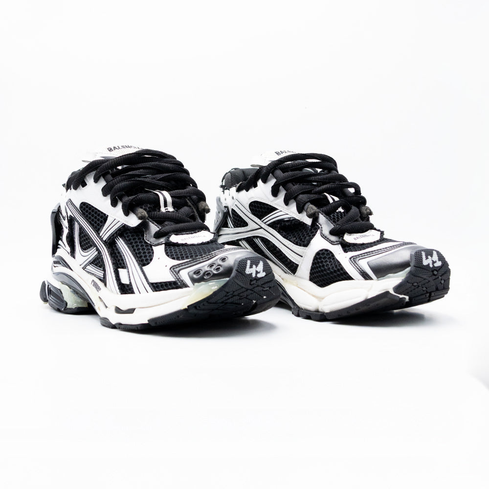 Balenciaga Runner Black White