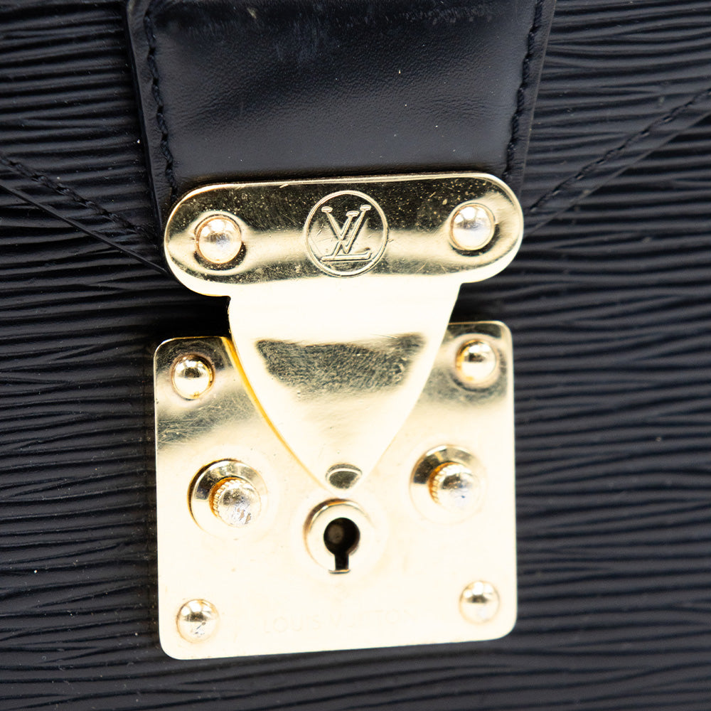 Louis Vuitton Sac Pochette avec Dragonne Cuir Epi Noir