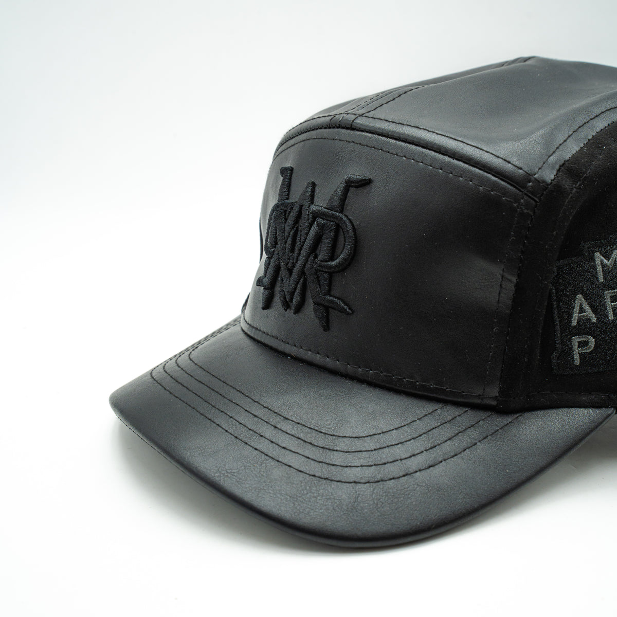 Mansion Arte Lobo Cap
