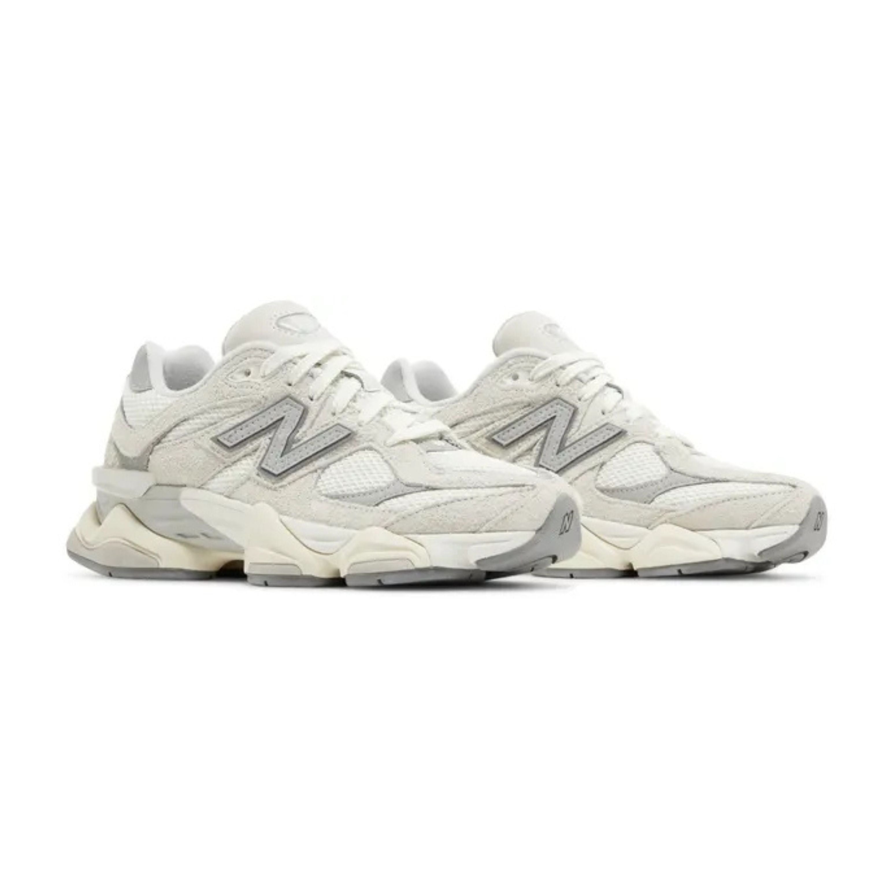 New Balance 9060 Moonbeam Sea Salt