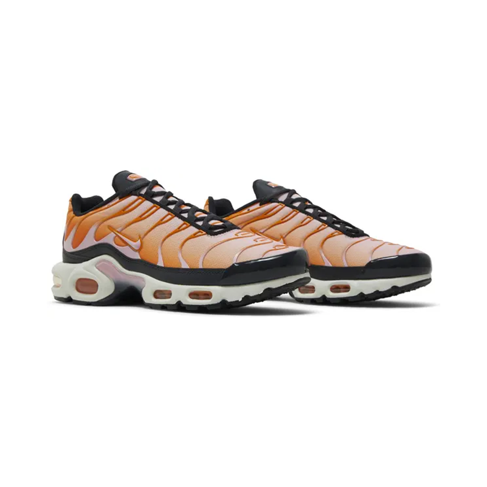 Nike Air Max Plus Magma Orange Soft Pink