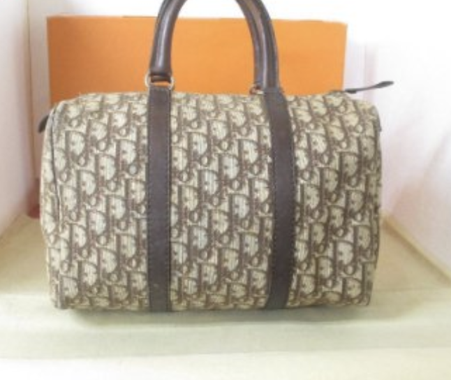 Traduction FR : Sac à main boston vintage Dior Trotter